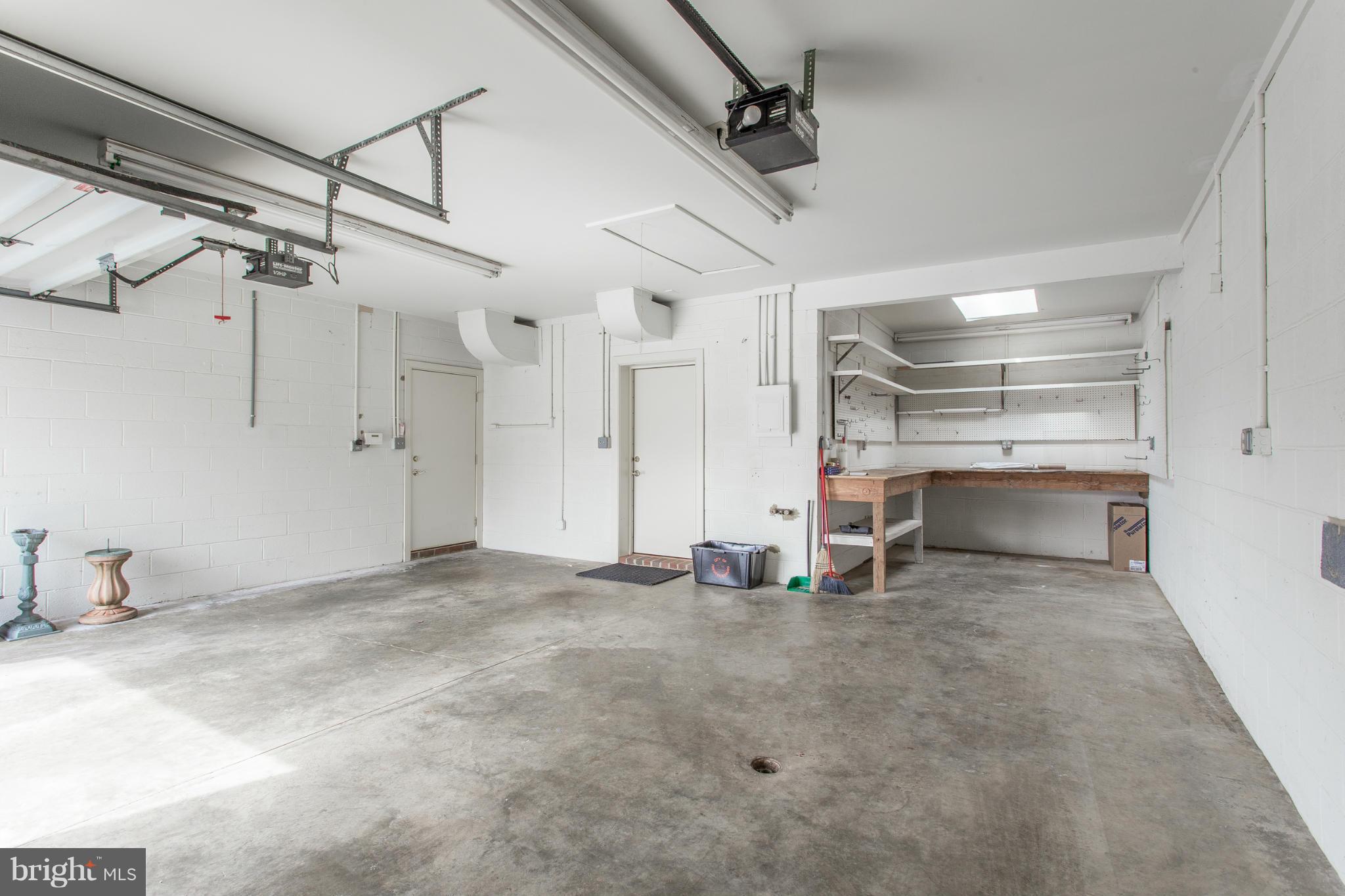 MILL RACE COMMON - Residential