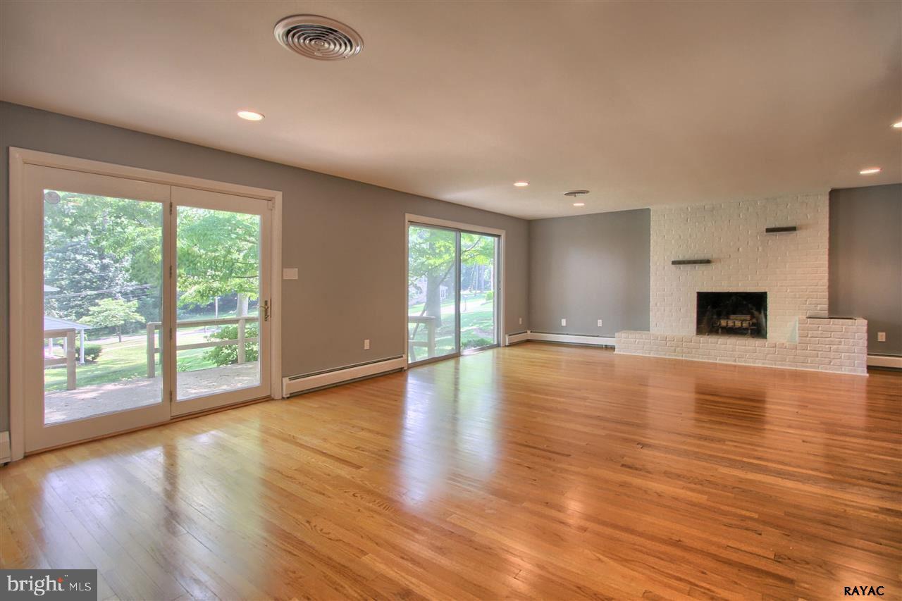 RESERVOIR PARK - Residential
