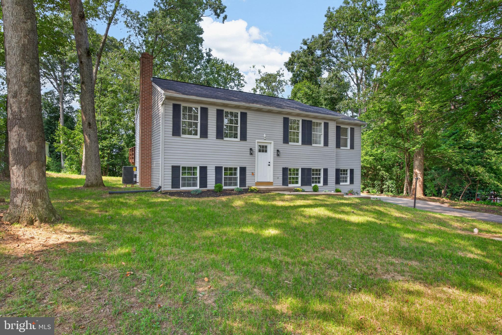 664 CENTER ROAD