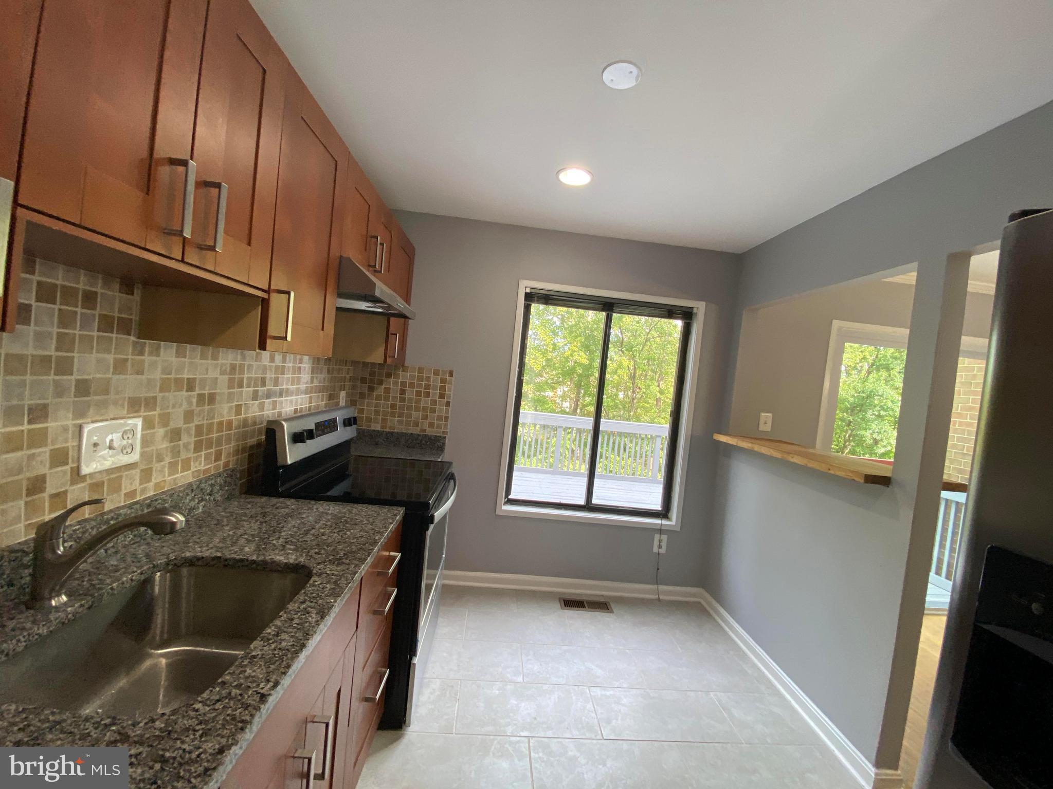 WOODMARK OF LAKE RIDGE - Residential Lease