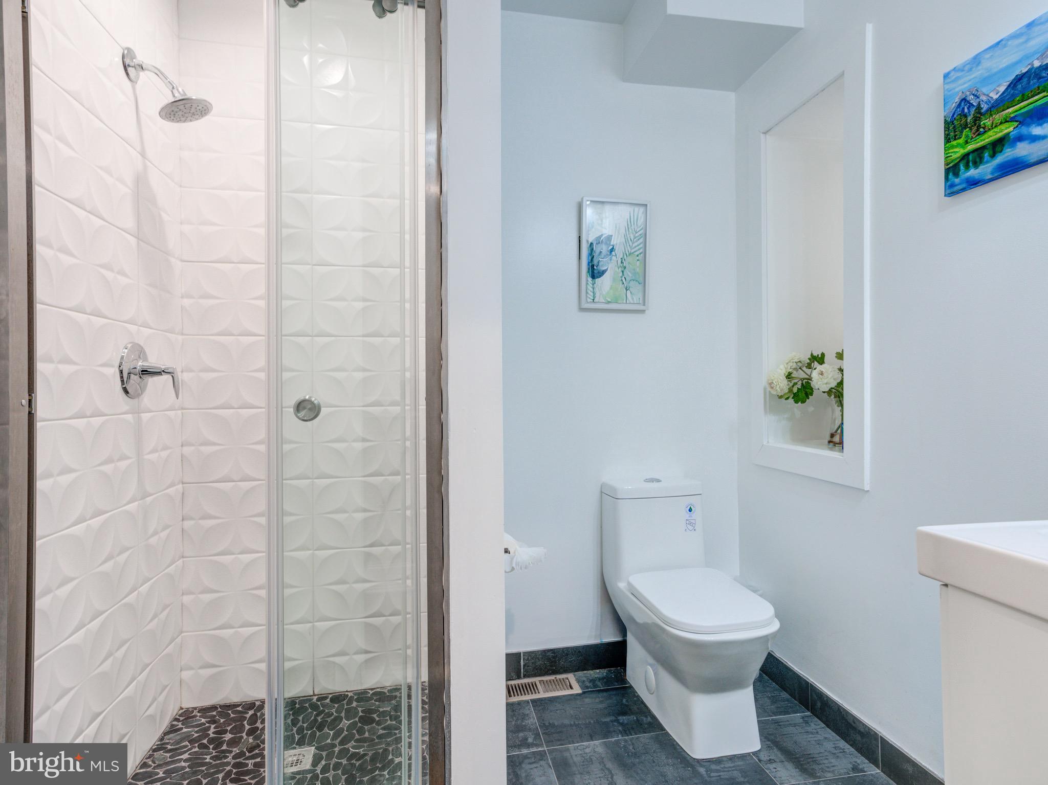 POINT BREEZE - Residential