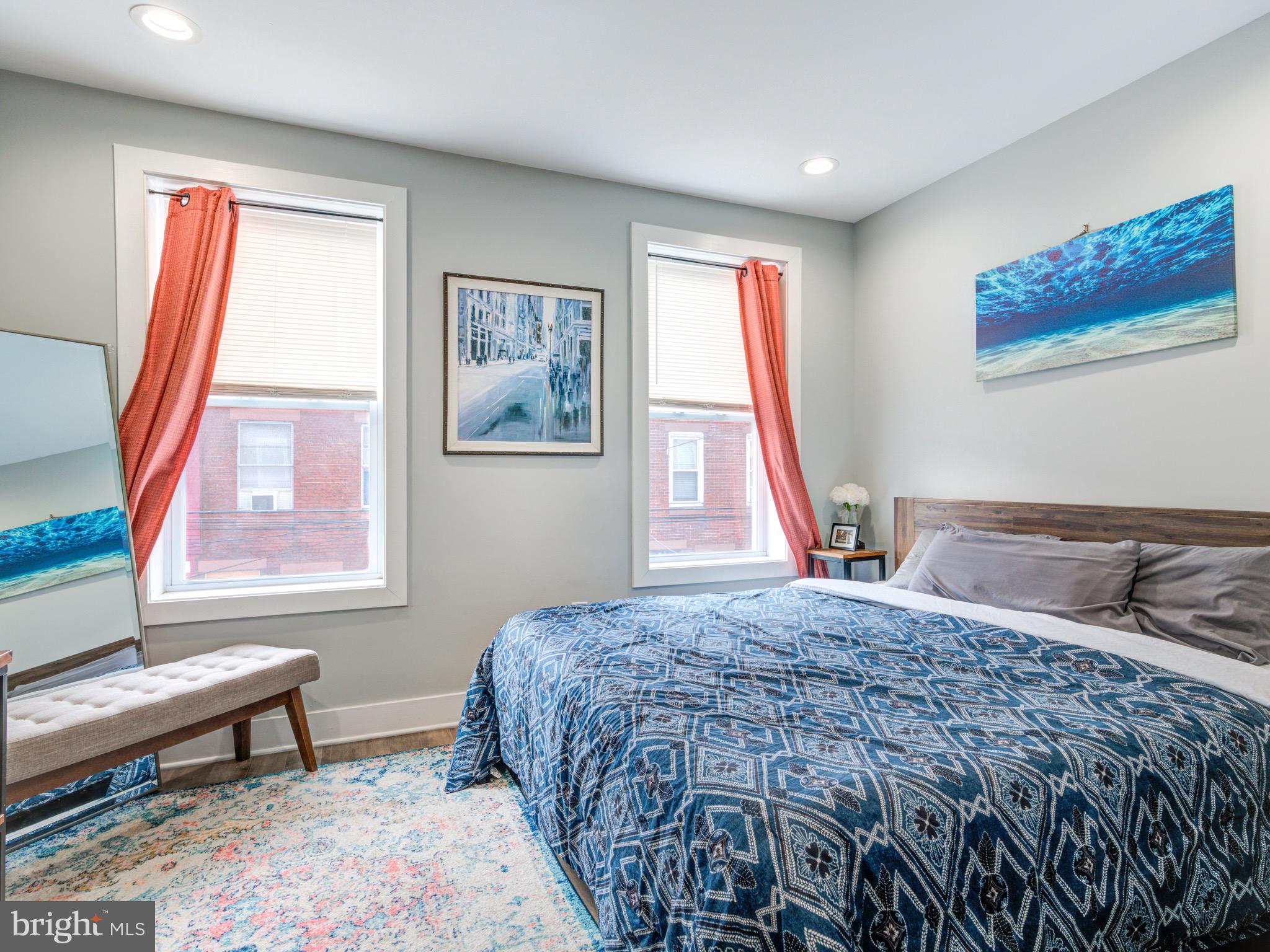 POINT BREEZE - Residential