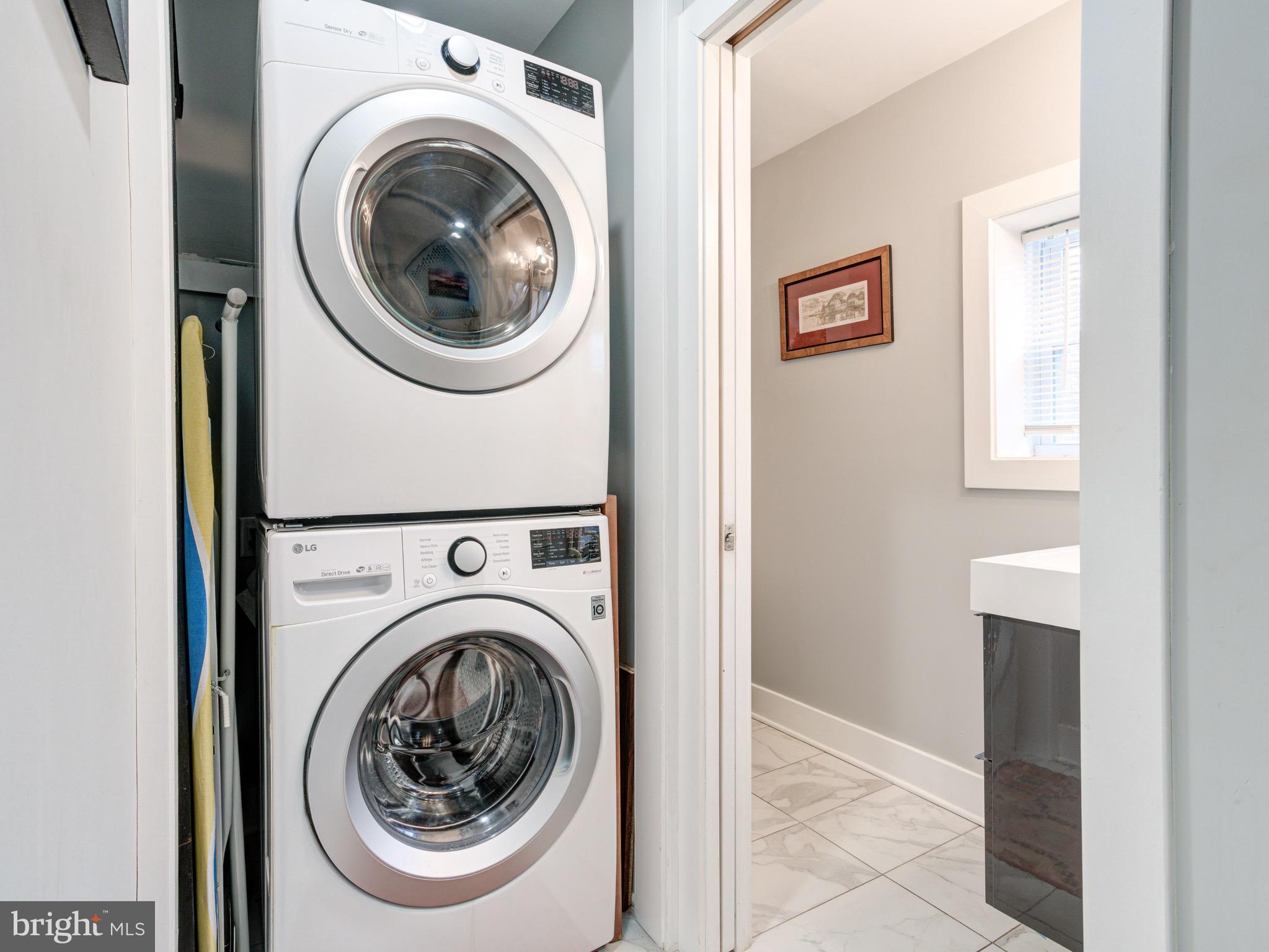 1823 MOUNTAIN STREET