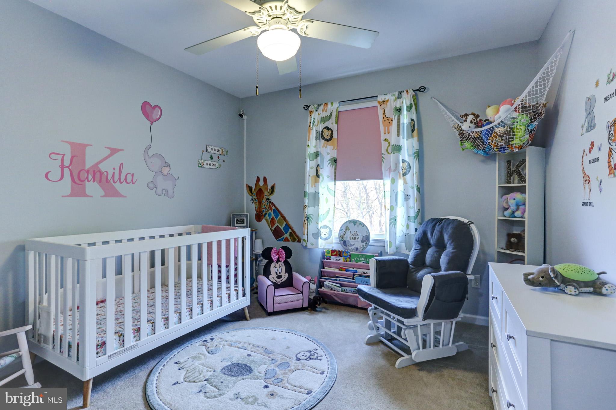 CHAMBERS KNOLL - Residential