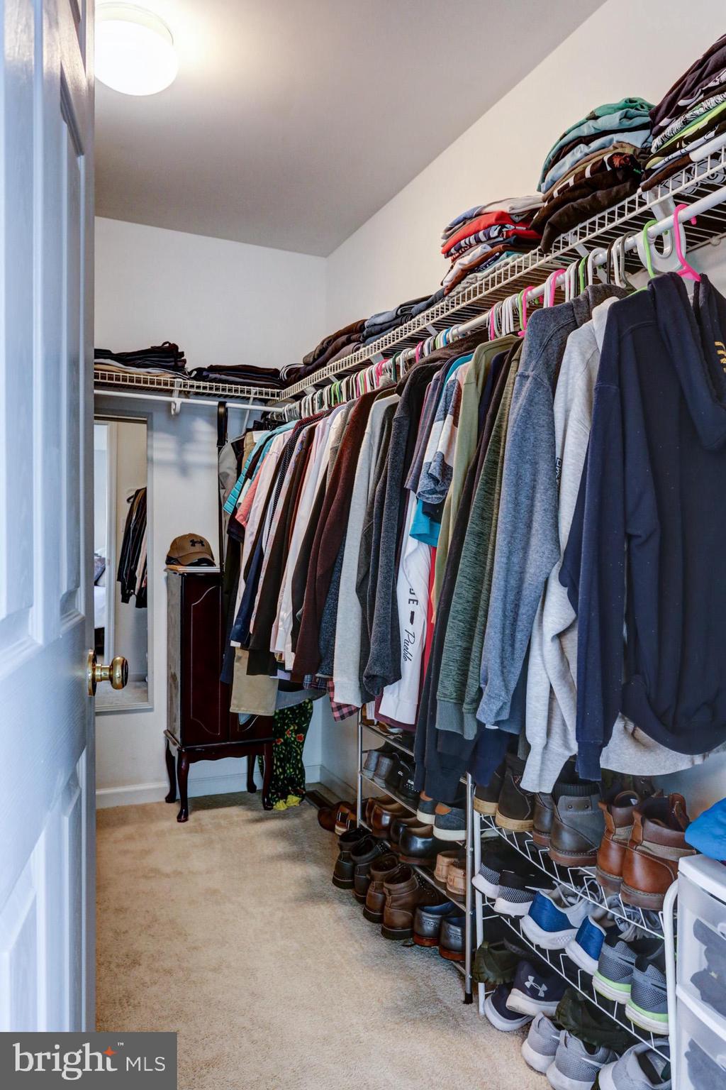 CHAMBERS KNOLL - Residential