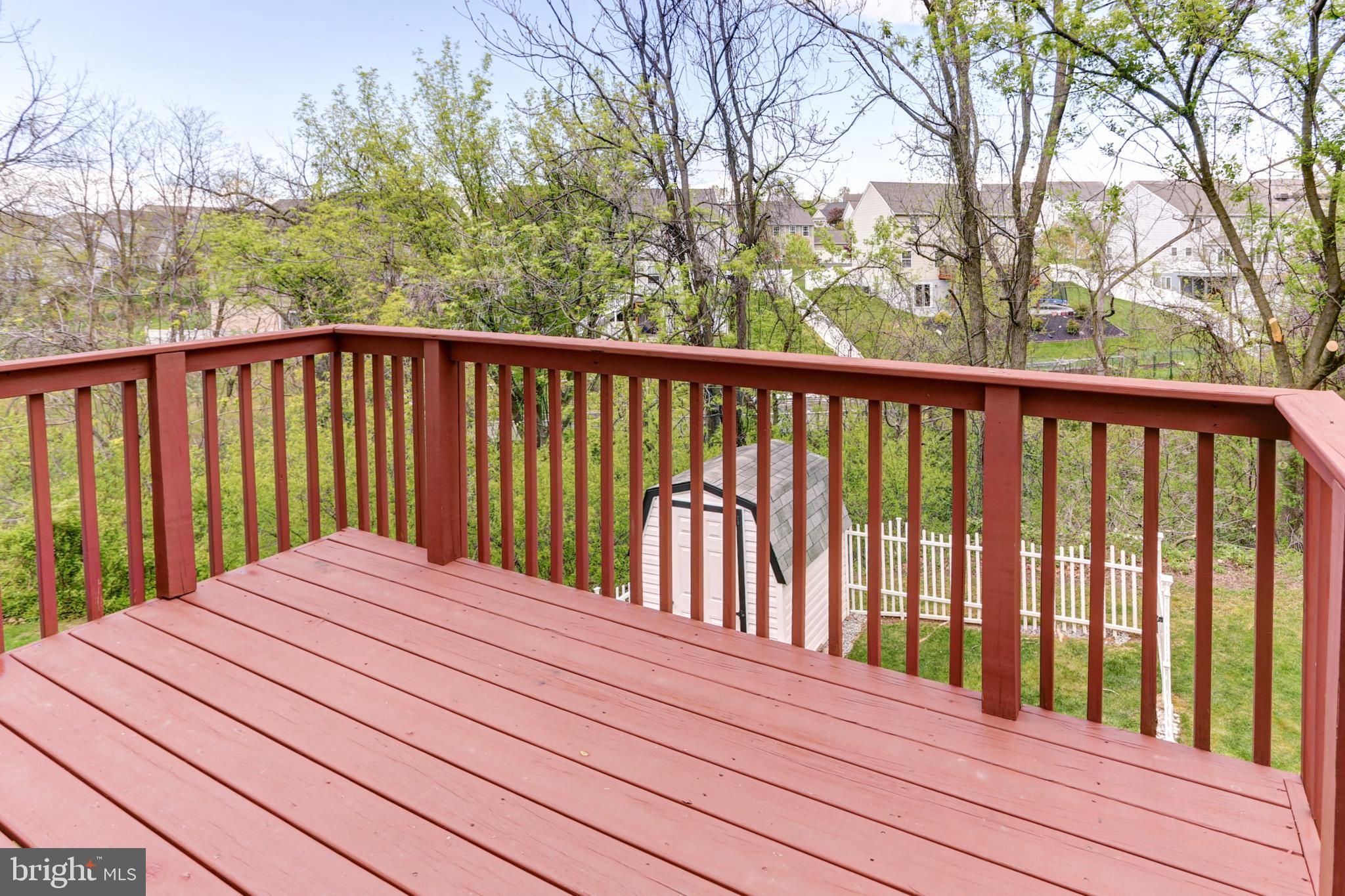 CHAMBERS KNOLL - Residential