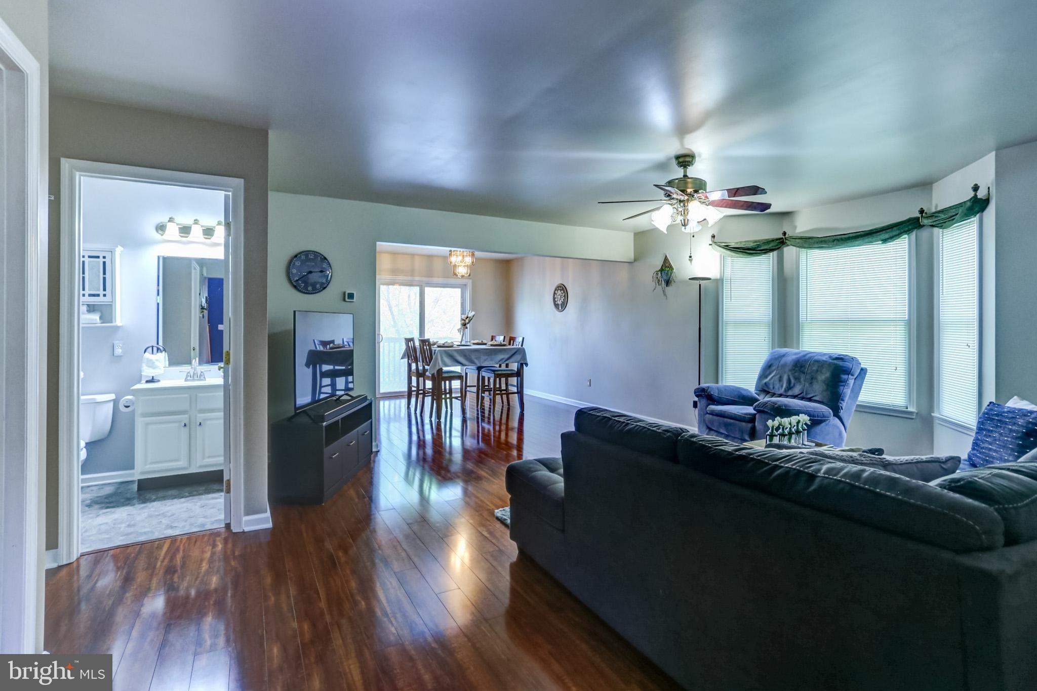 CHAMBERS KNOLL - Residential