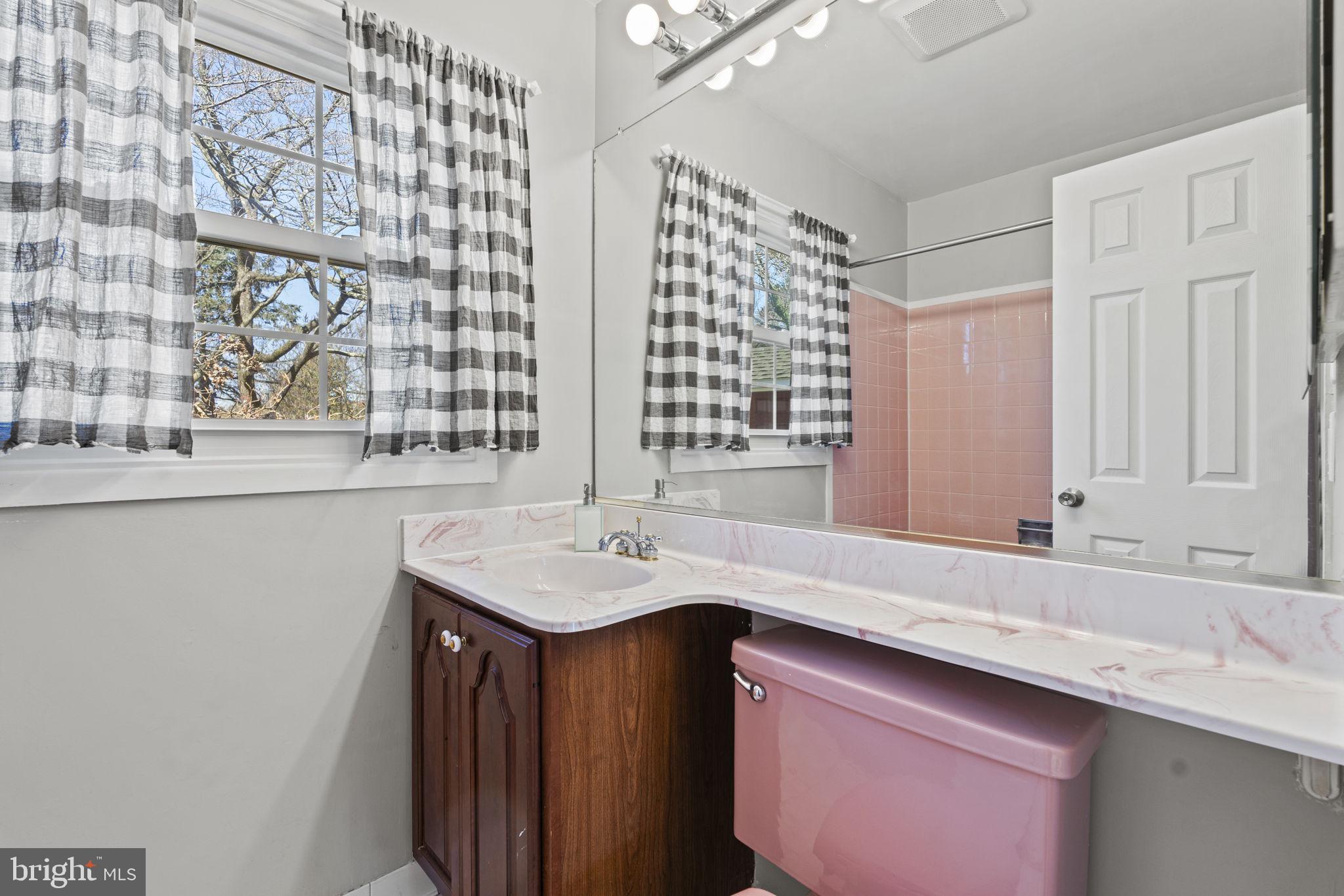 SOMERSET AT BELAIR - Residential