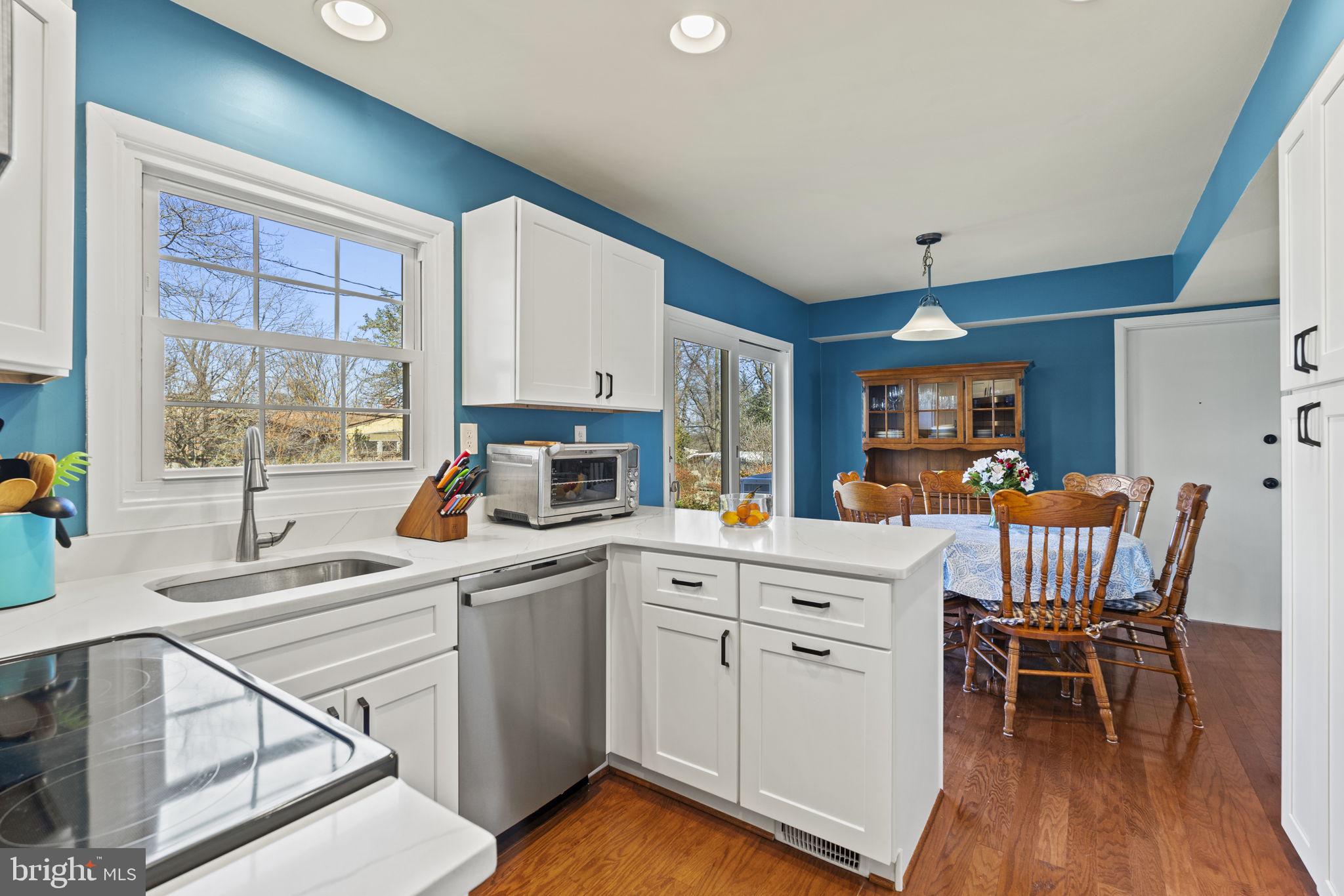 SOMERSET AT BELAIR - Residential