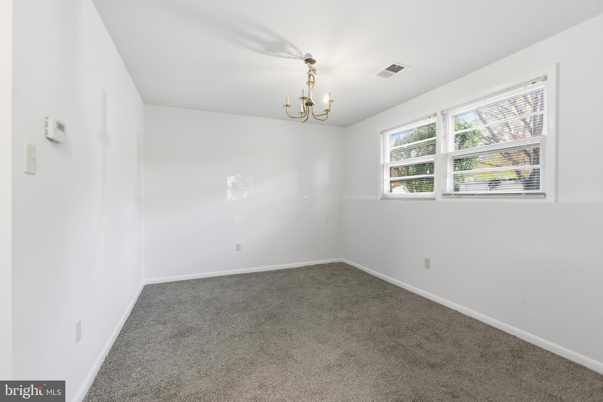 FRIENDLY - Residential Lease