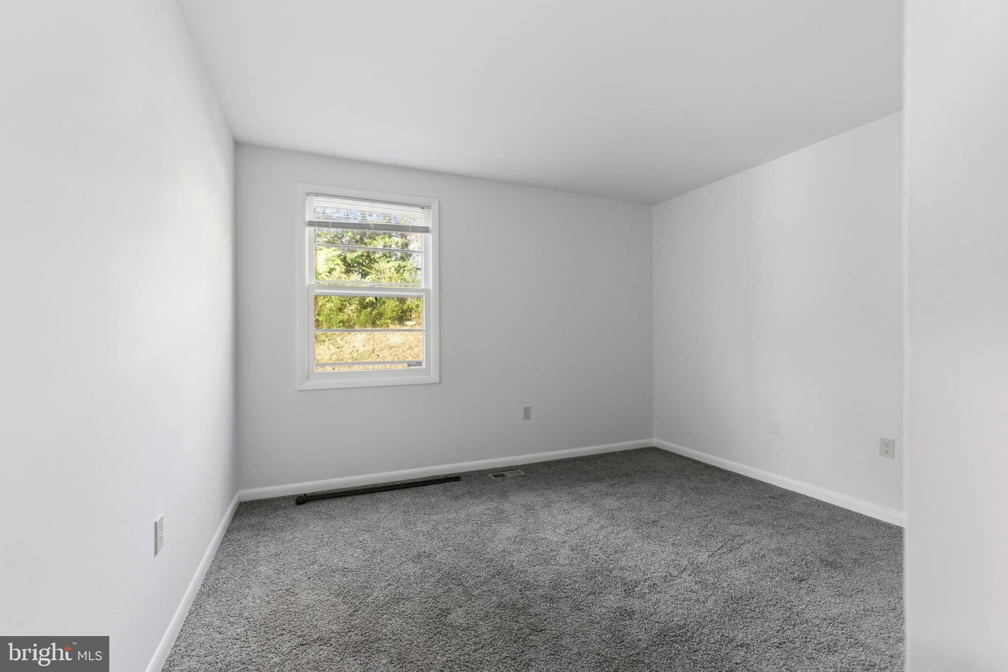 FRIENDLY - Residential Lease