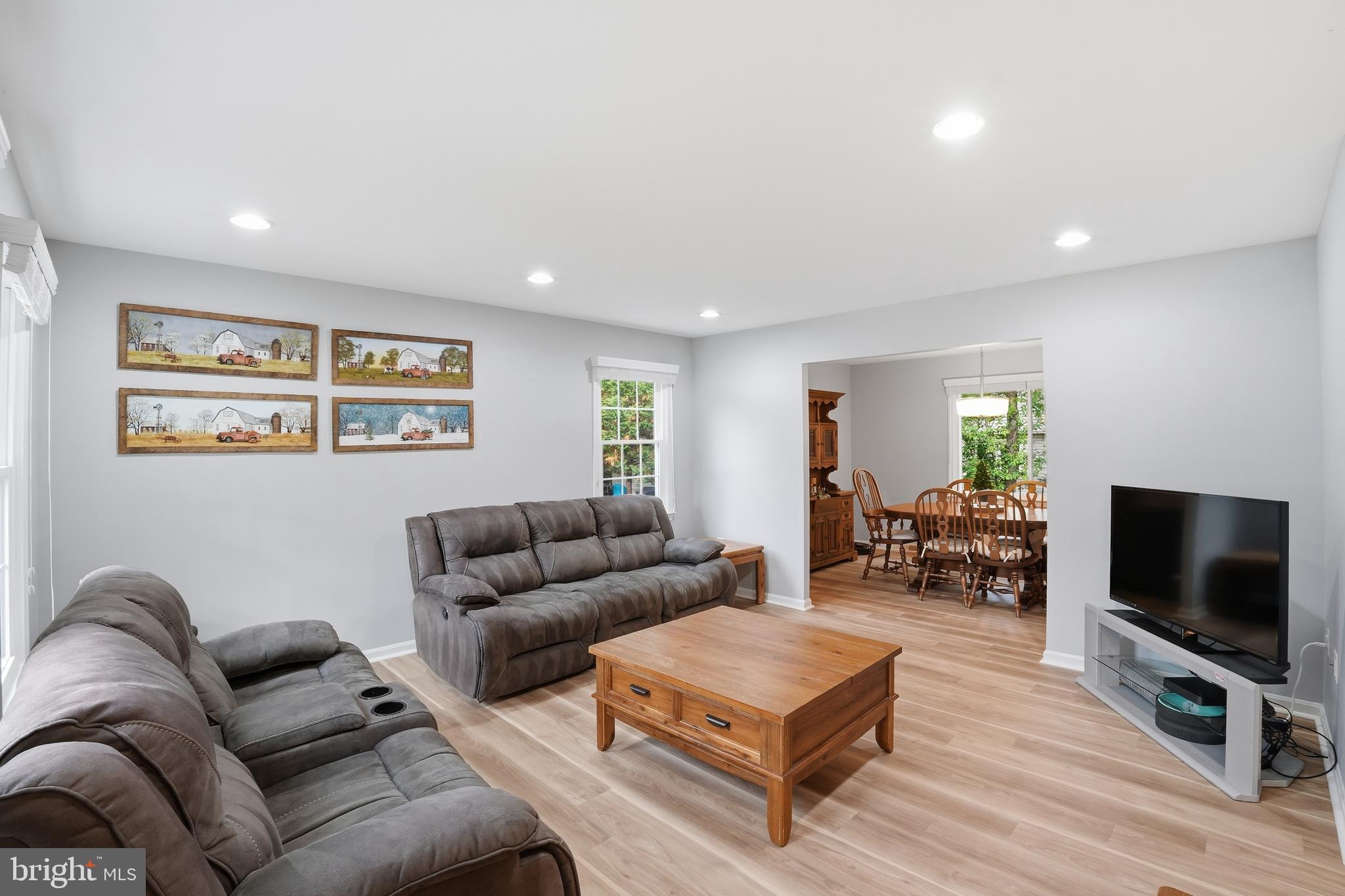 10903 MIDDLEGATE DRIVE