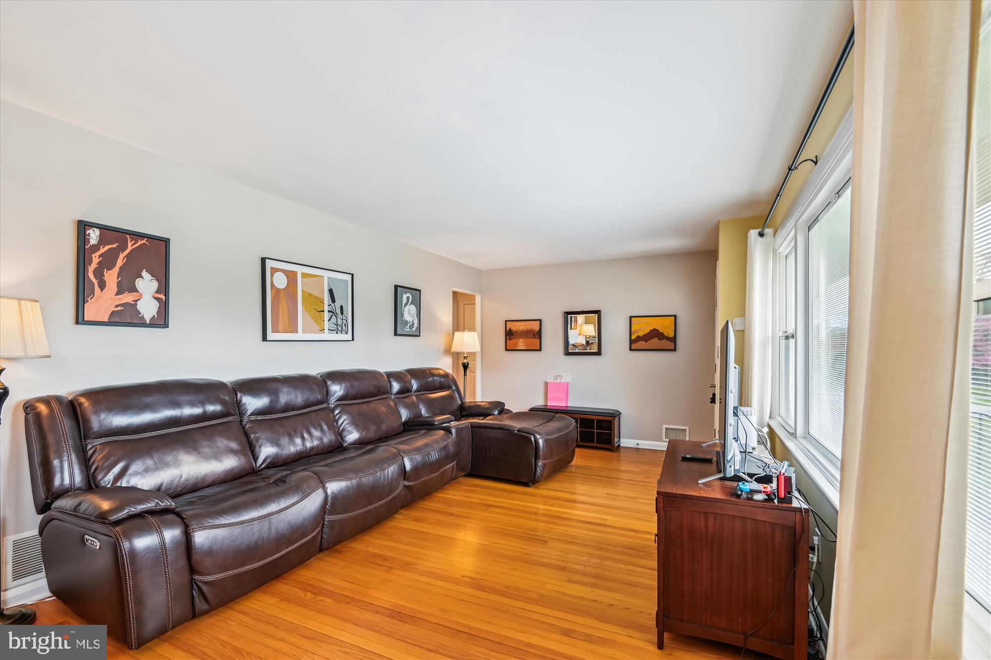8540 MARYBETH WAY