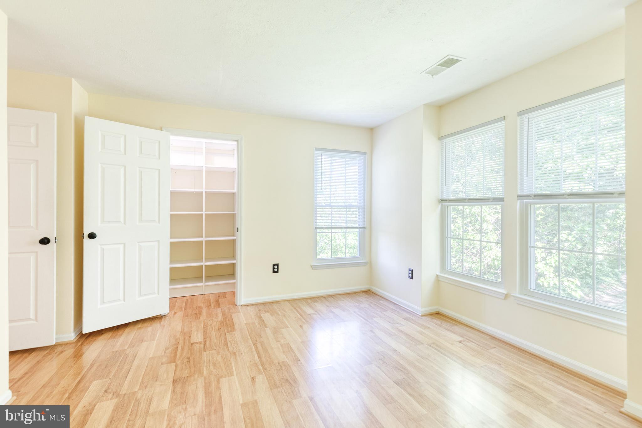 ROCKBURN COMMONS II - Residential