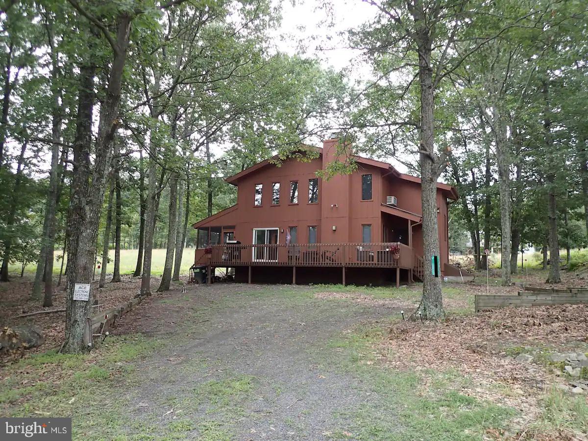 SAW CREEK ESTATES - Residential