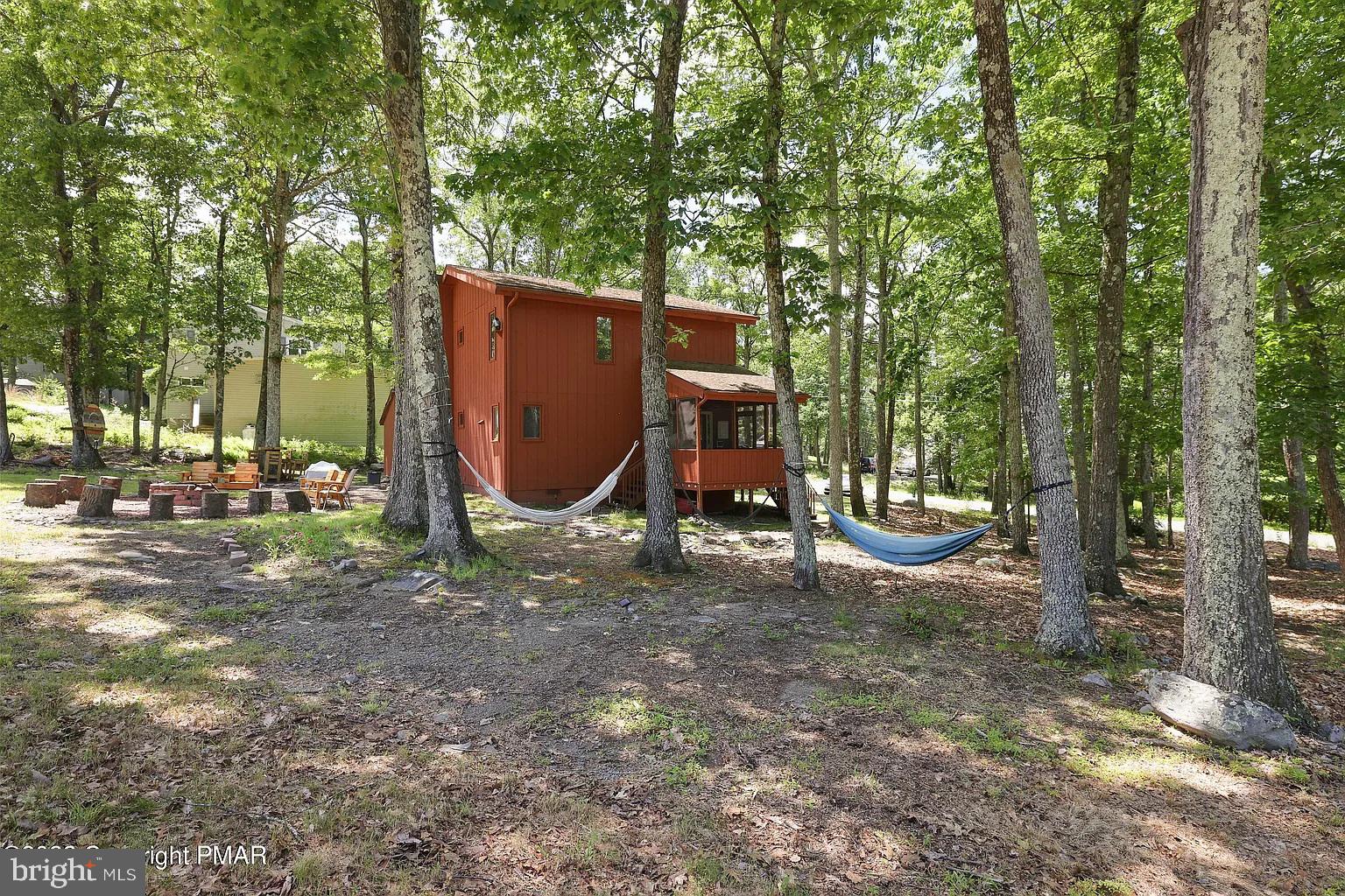SAW CREEK ESTATES - Residential