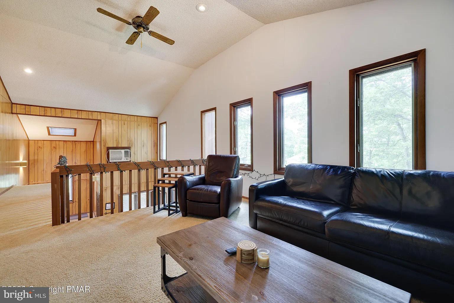 SAW CREEK ESTATES - Residential