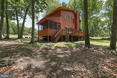 138 BANBURY DRIVE BUSHKILL PA 18324