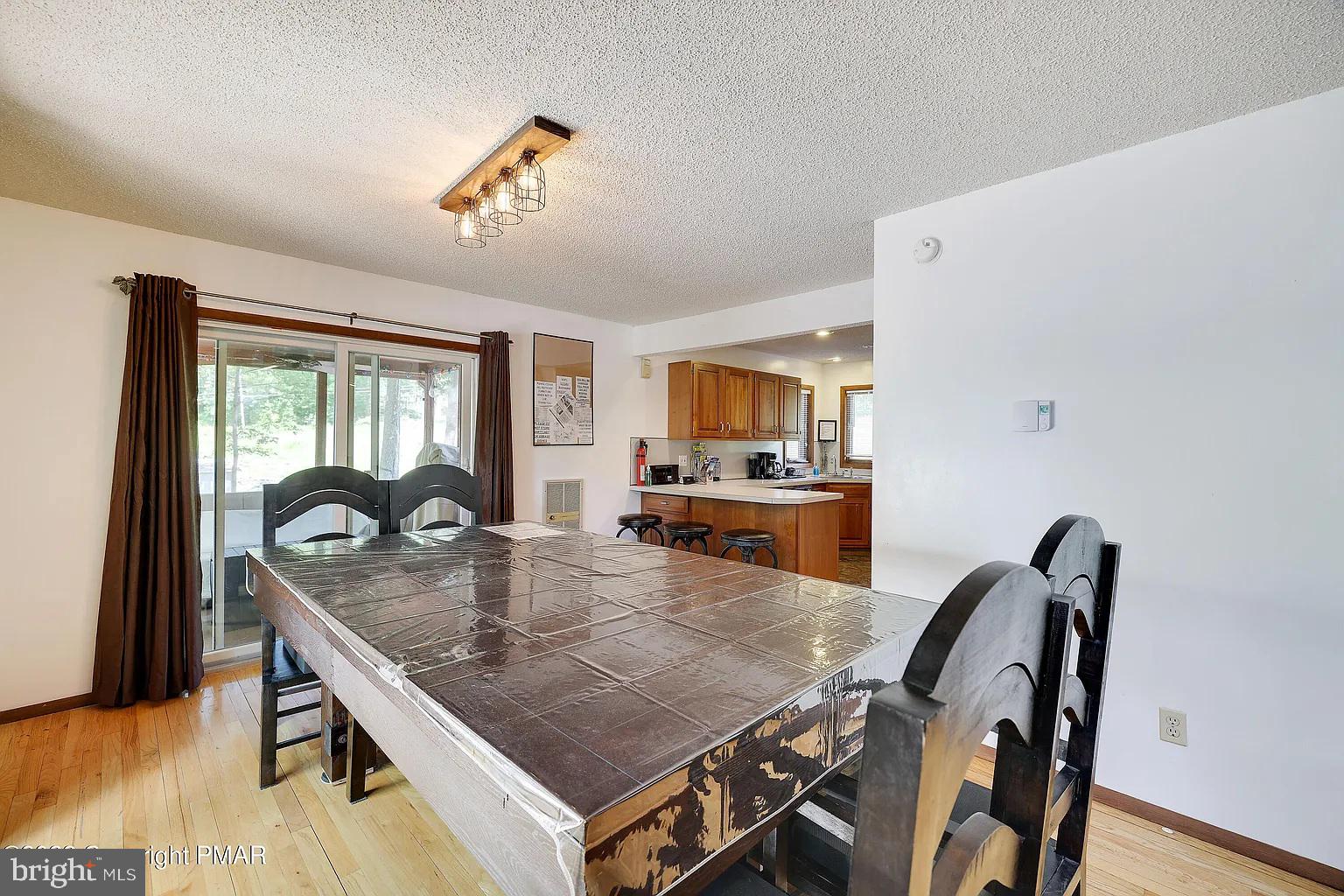 SAW CREEK ESTATES - Residential