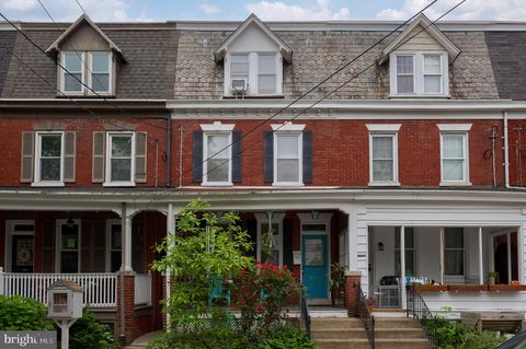 Photo of 336 N Pine Street, LANCASTER, PA 17603 (MLS # PALA2070178)