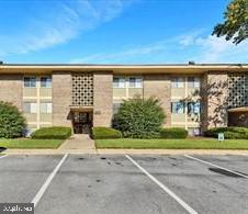 7212 DONNELL PLACE B-5