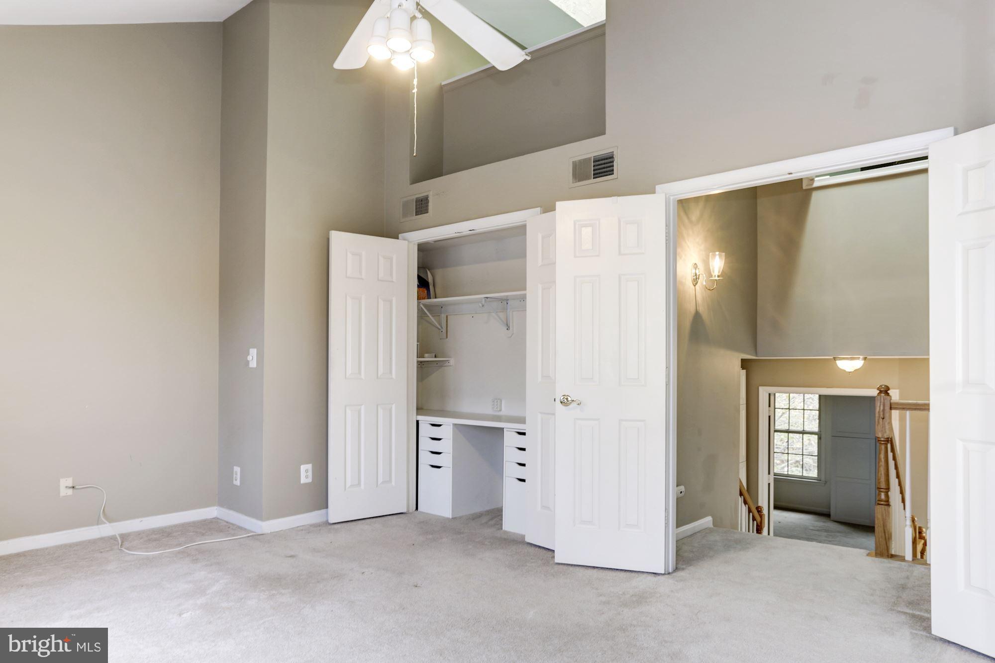 KENTLANDS HILL DISTRICT - Residential Lease