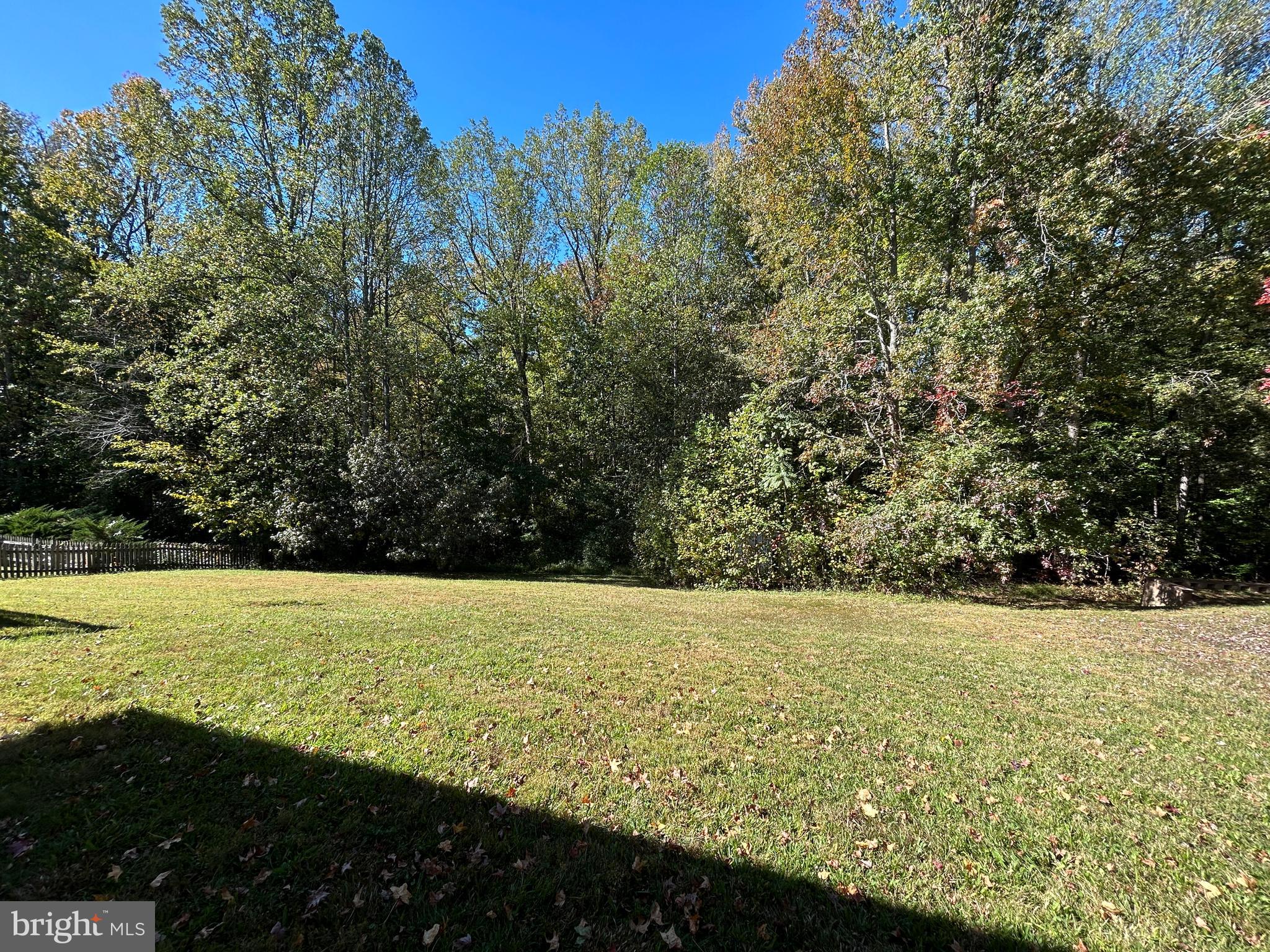 BREEZEWOOD - Residential Lease