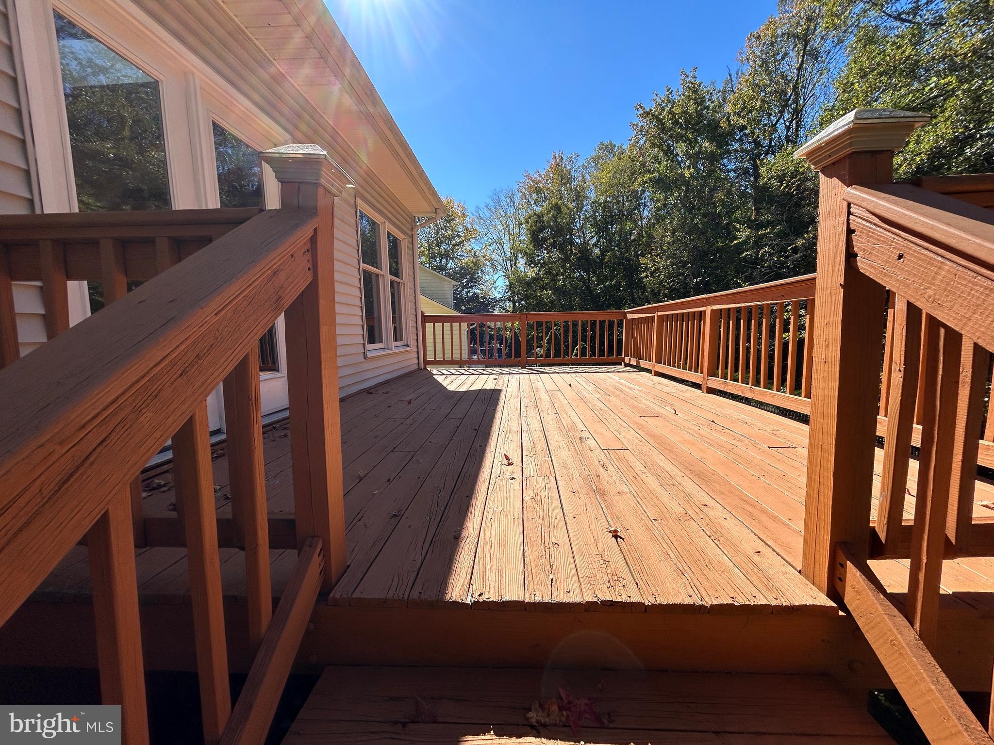 BREEZEWOOD - Residential Lease