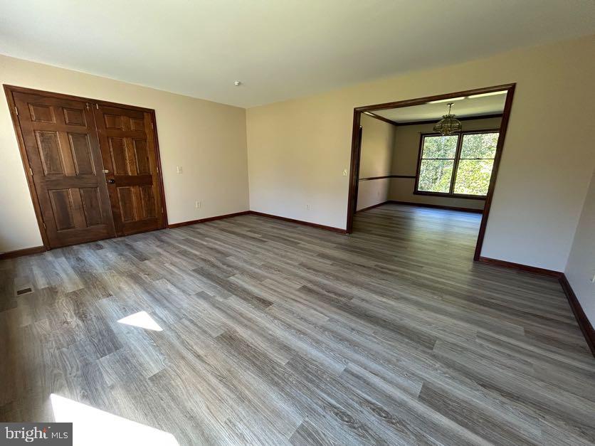 BREEZEWOOD - Residential Lease