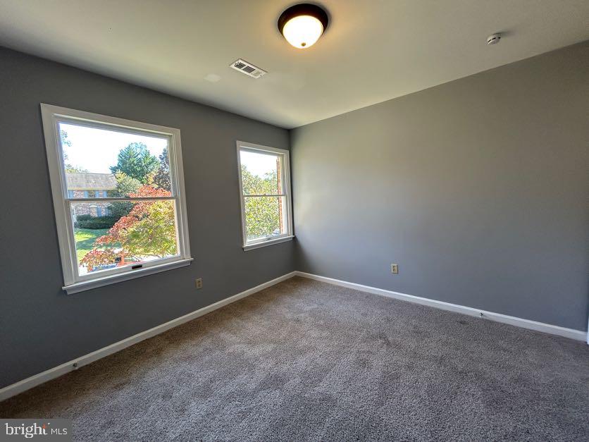 BREEZEWOOD - Residential Lease