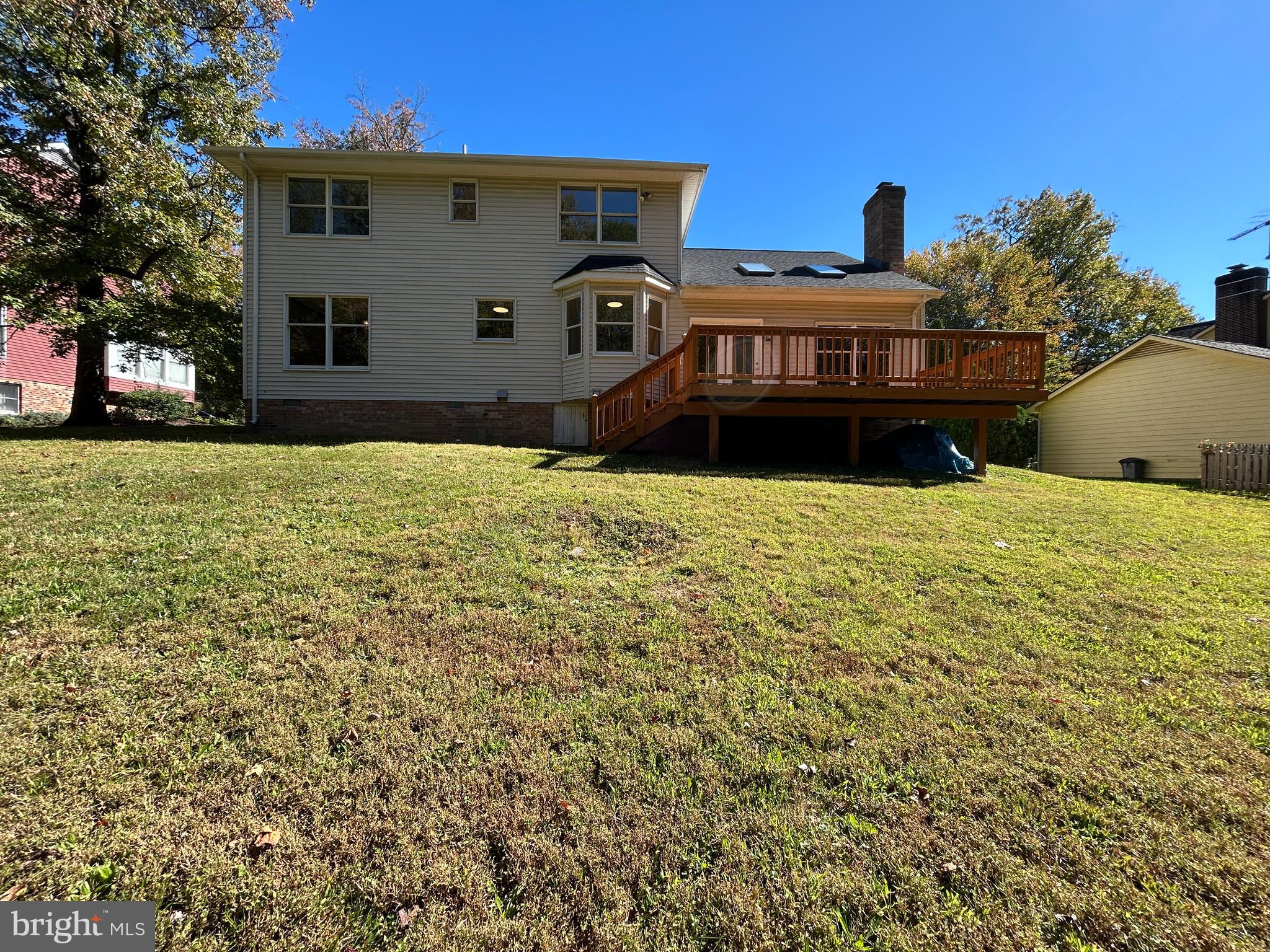 BREEZEWOOD - Residential Lease