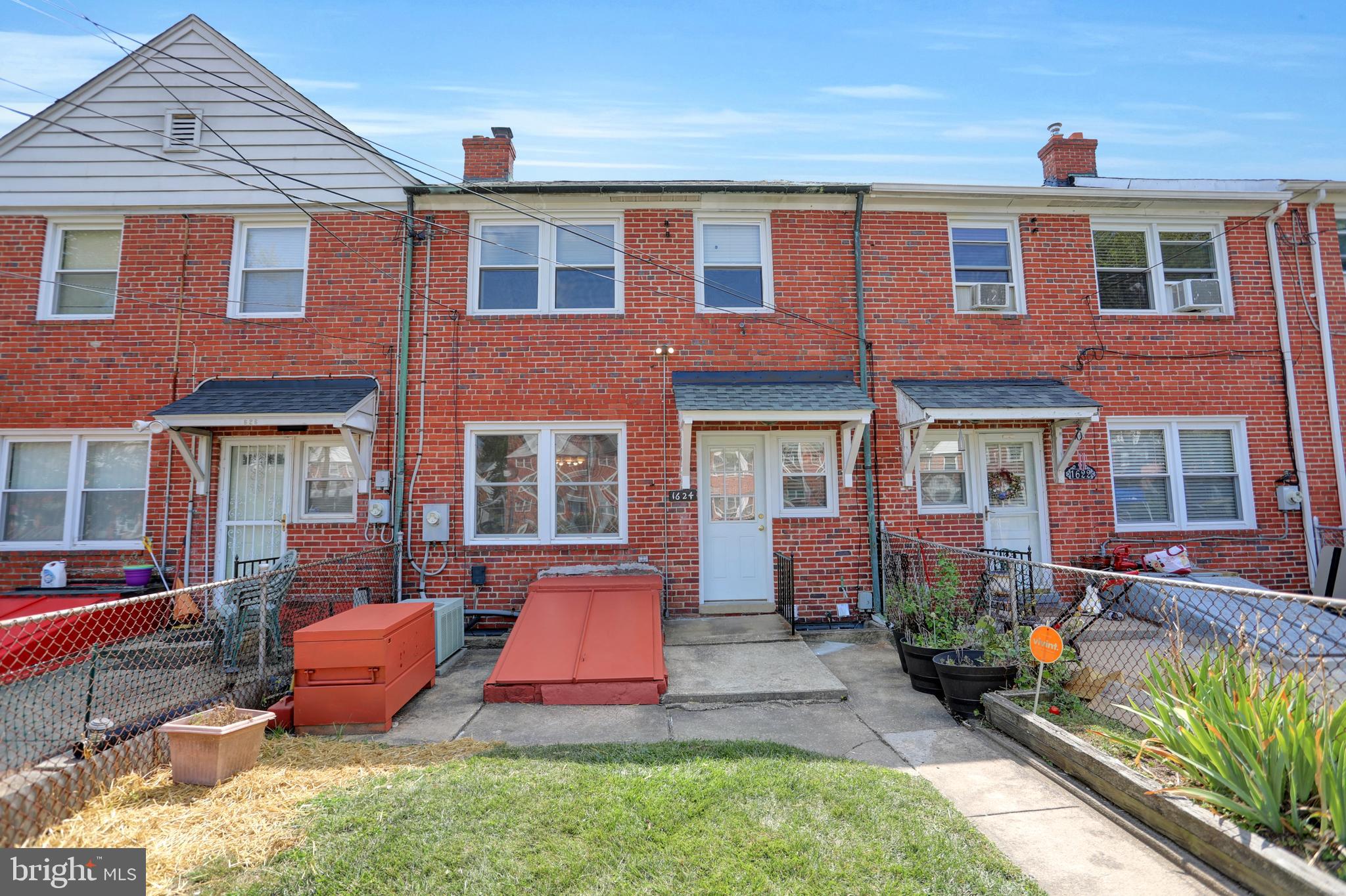 RAMBLEWOOD - Residential