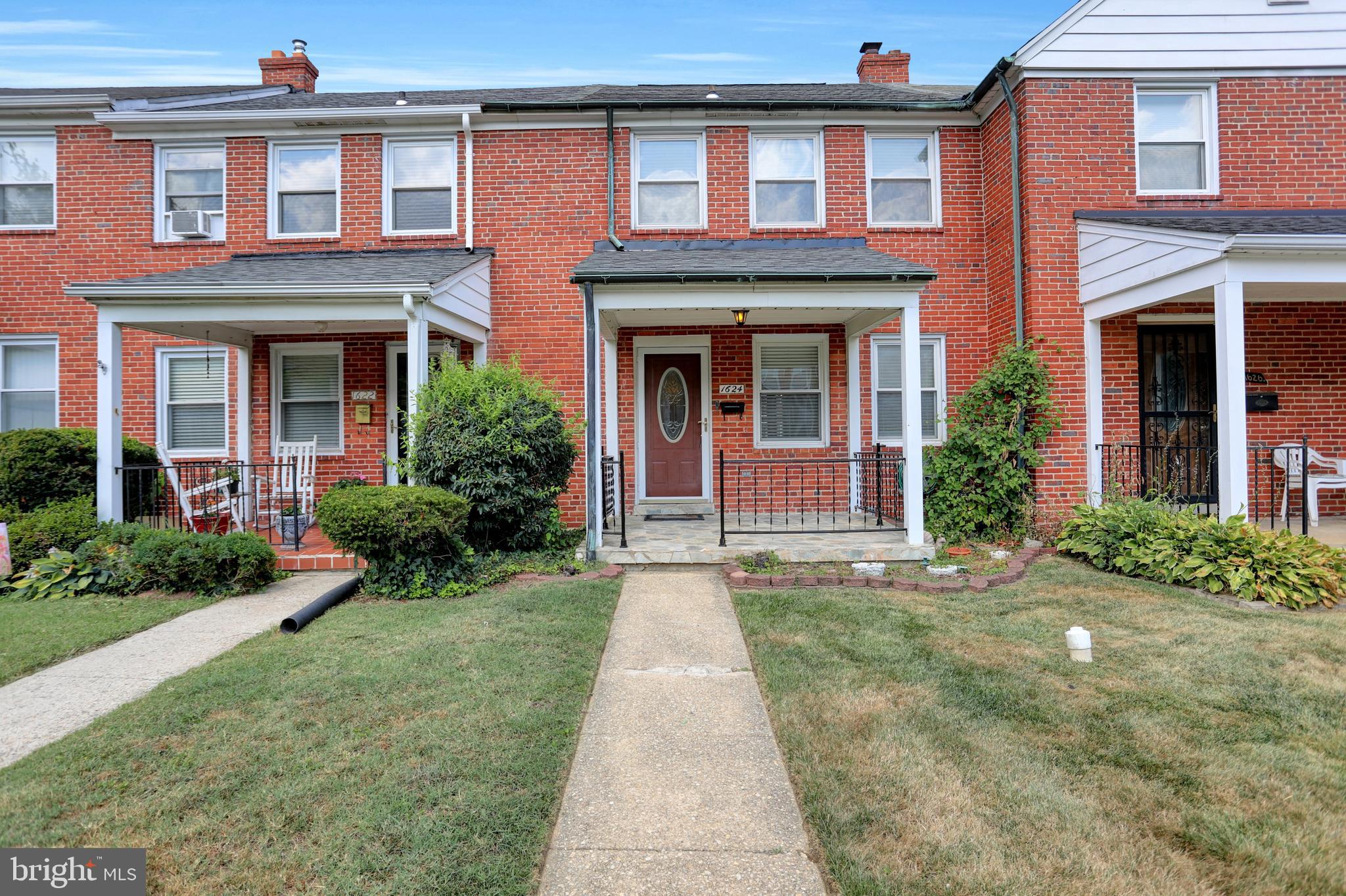 RAMBLEWOOD - Residential