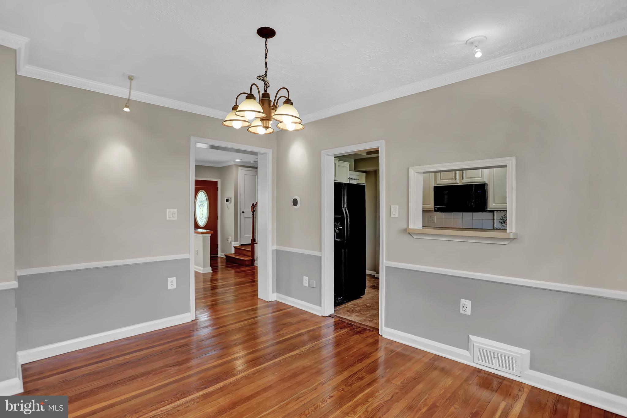 RAMBLEWOOD - Residential