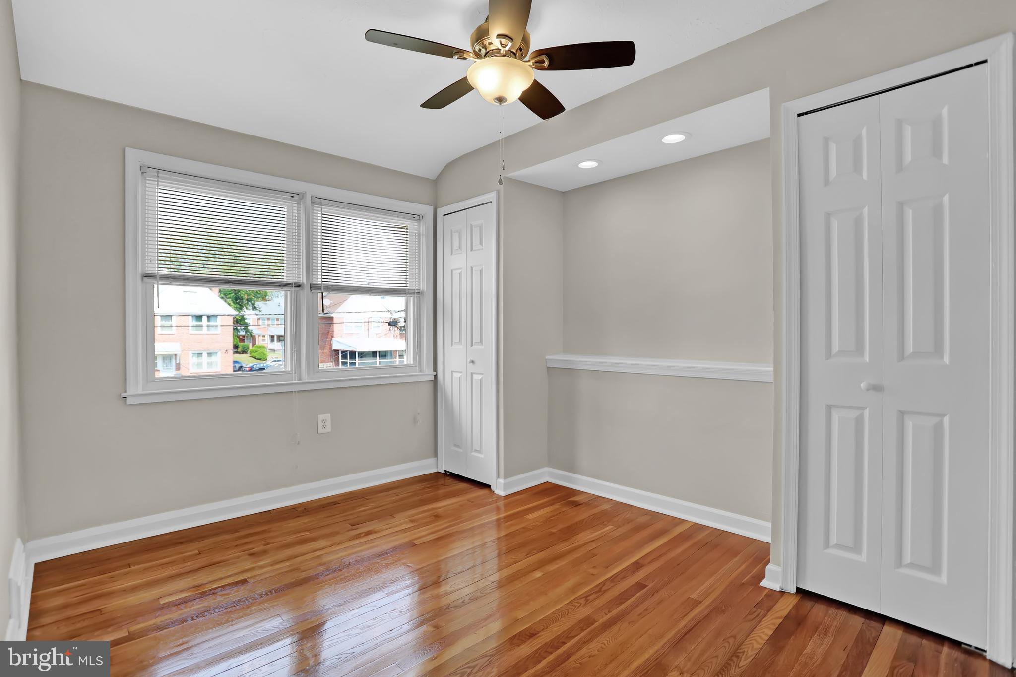 RAMBLEWOOD - Residential