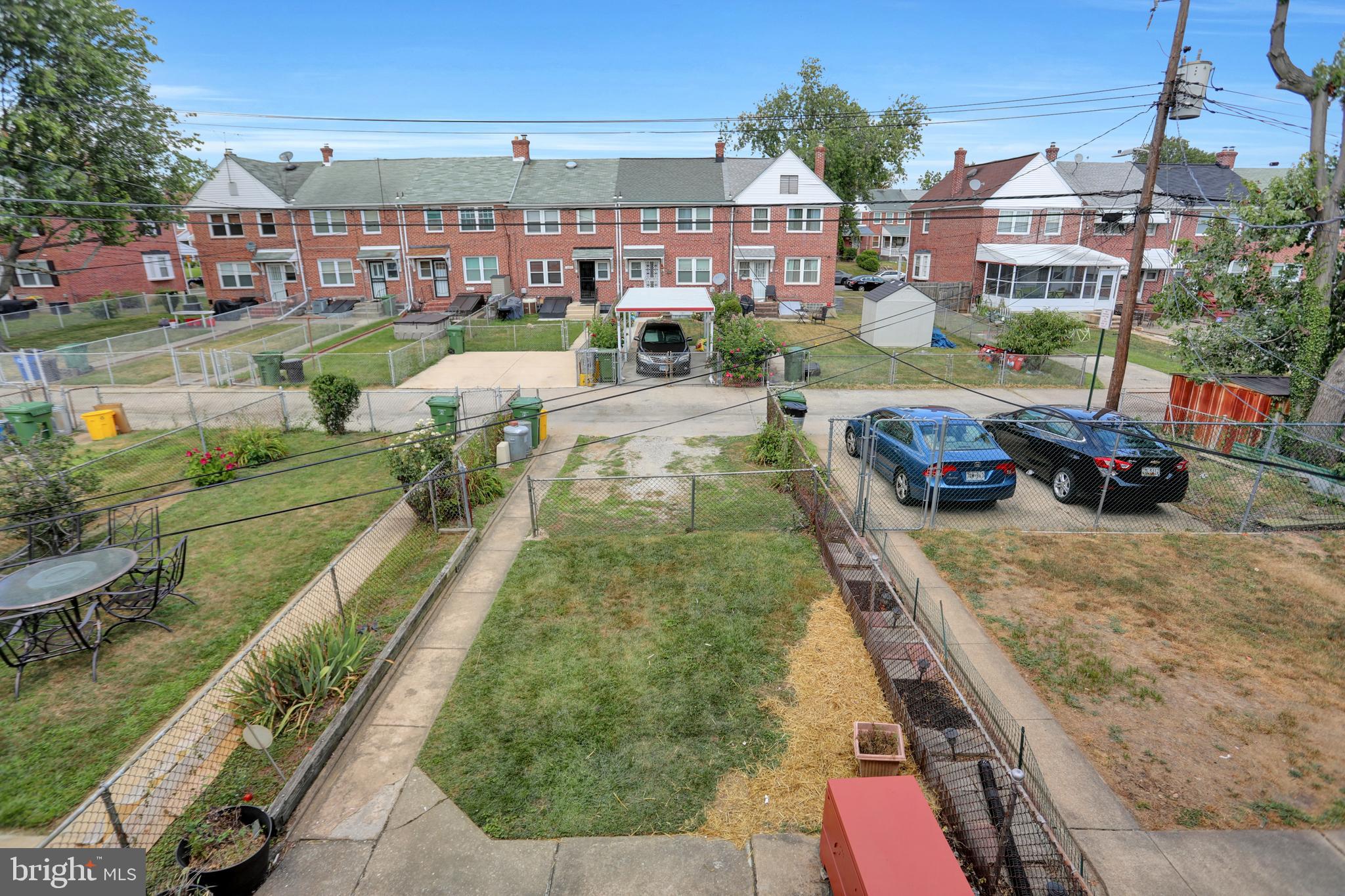 RAMBLEWOOD - Residential