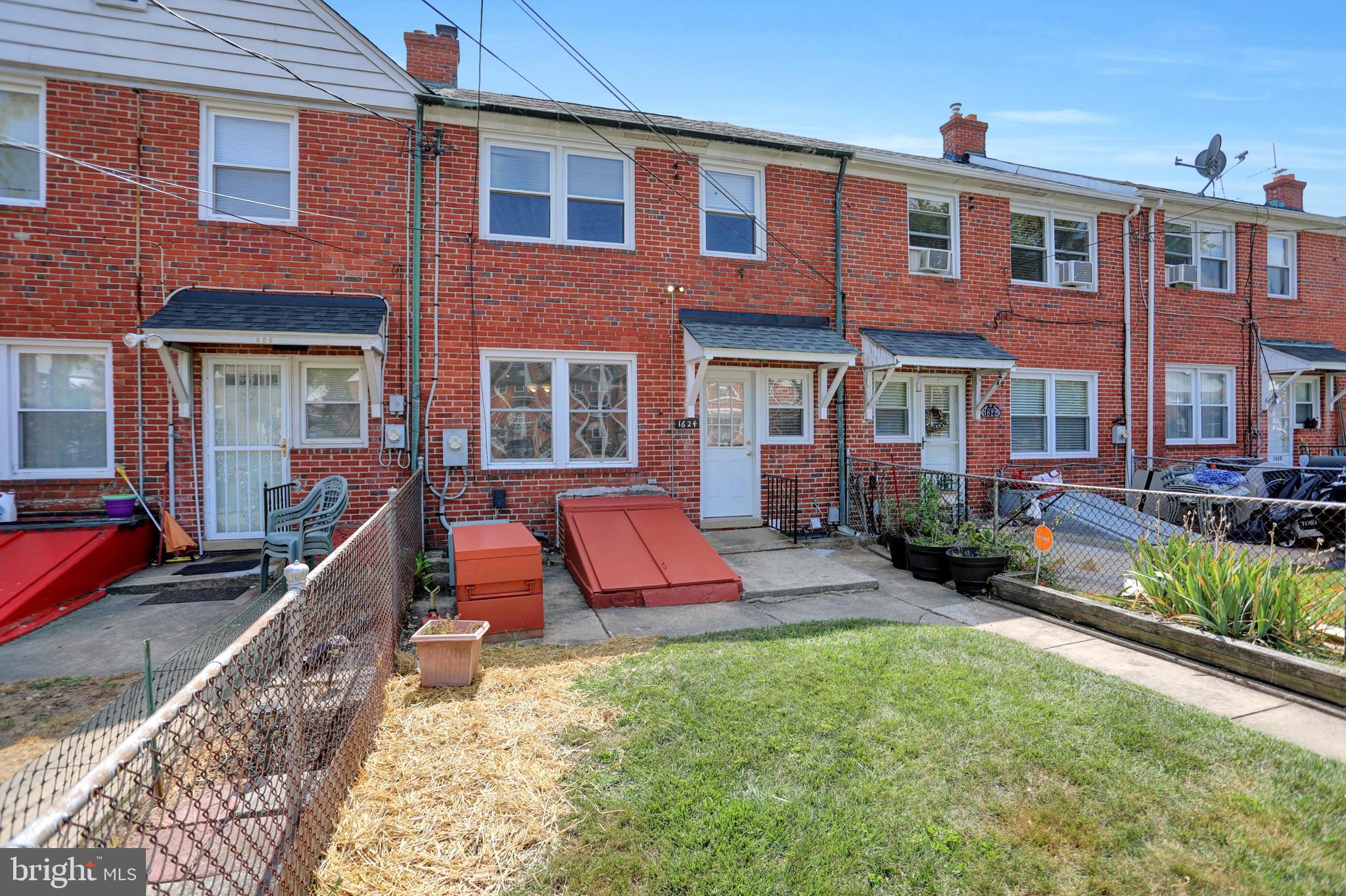 RAMBLEWOOD - Residential