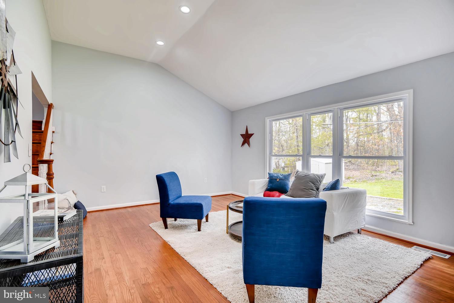 EDGE MEAD - Residential