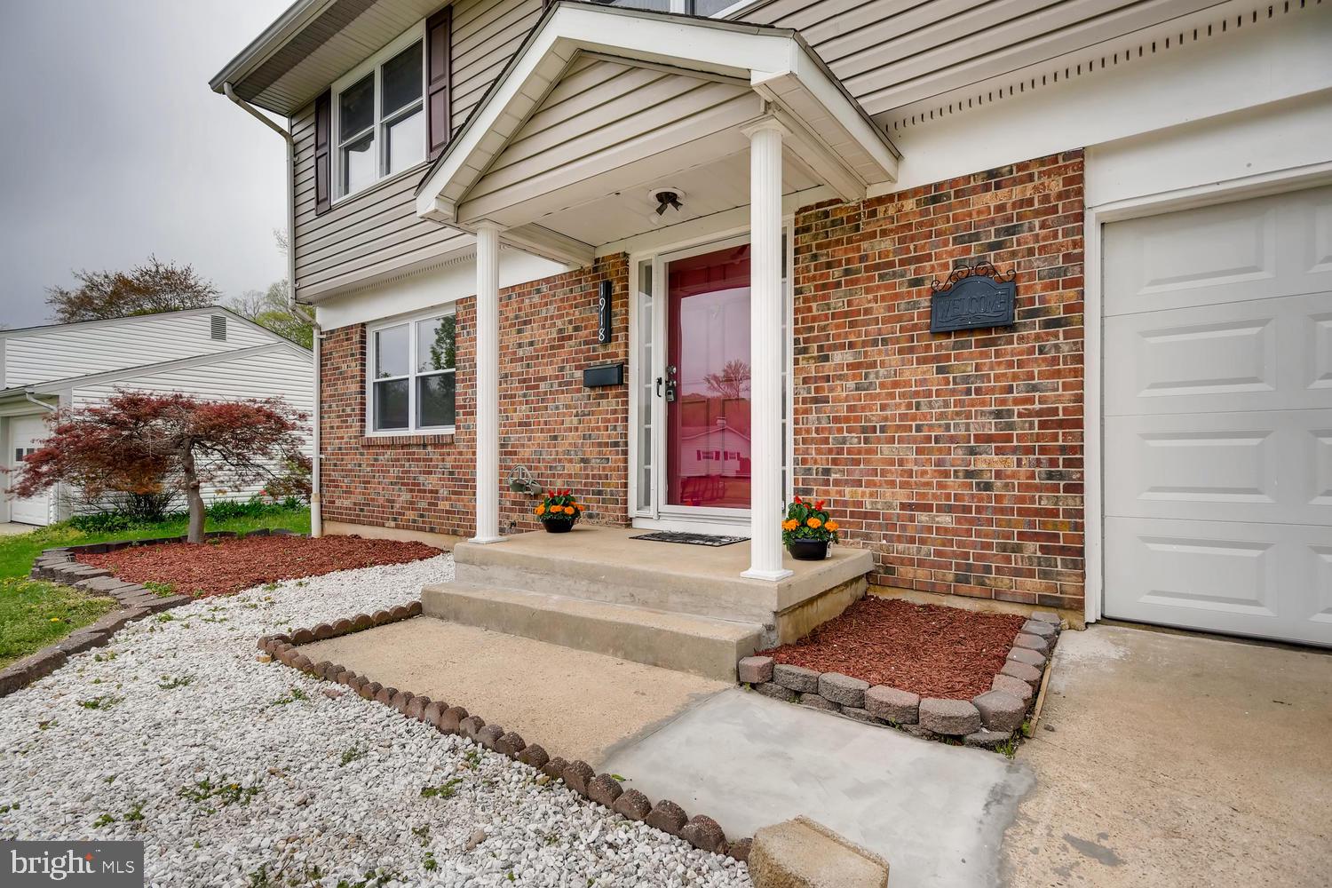 EDGE MEAD - Residential