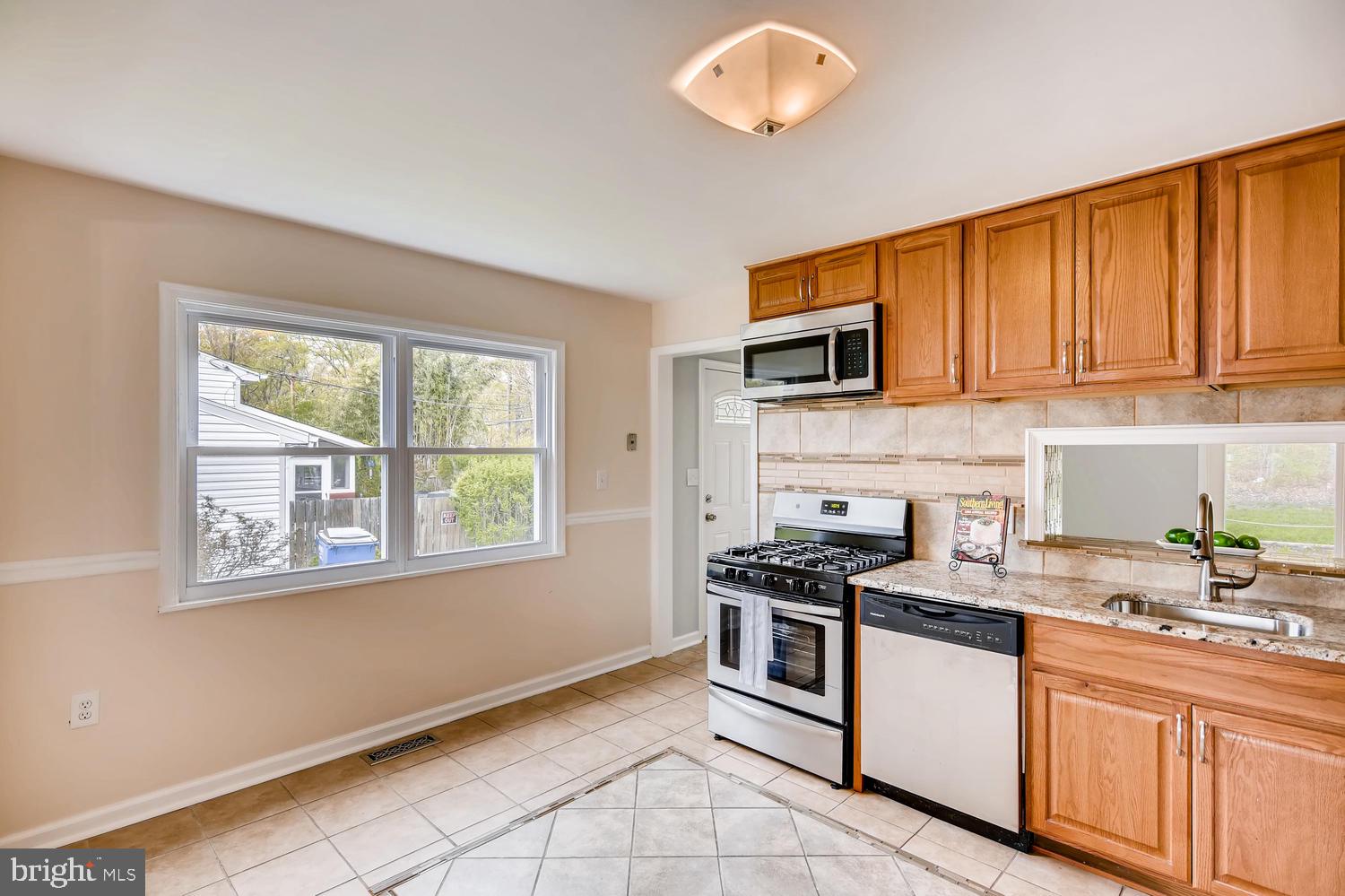 EDGE MEAD - Residential