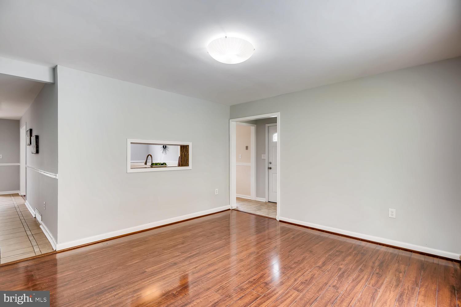 EDGE MEAD - Residential