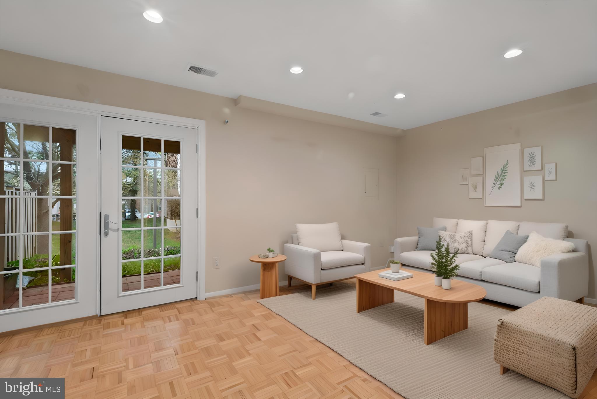 ORCHARD PLACE - Residential