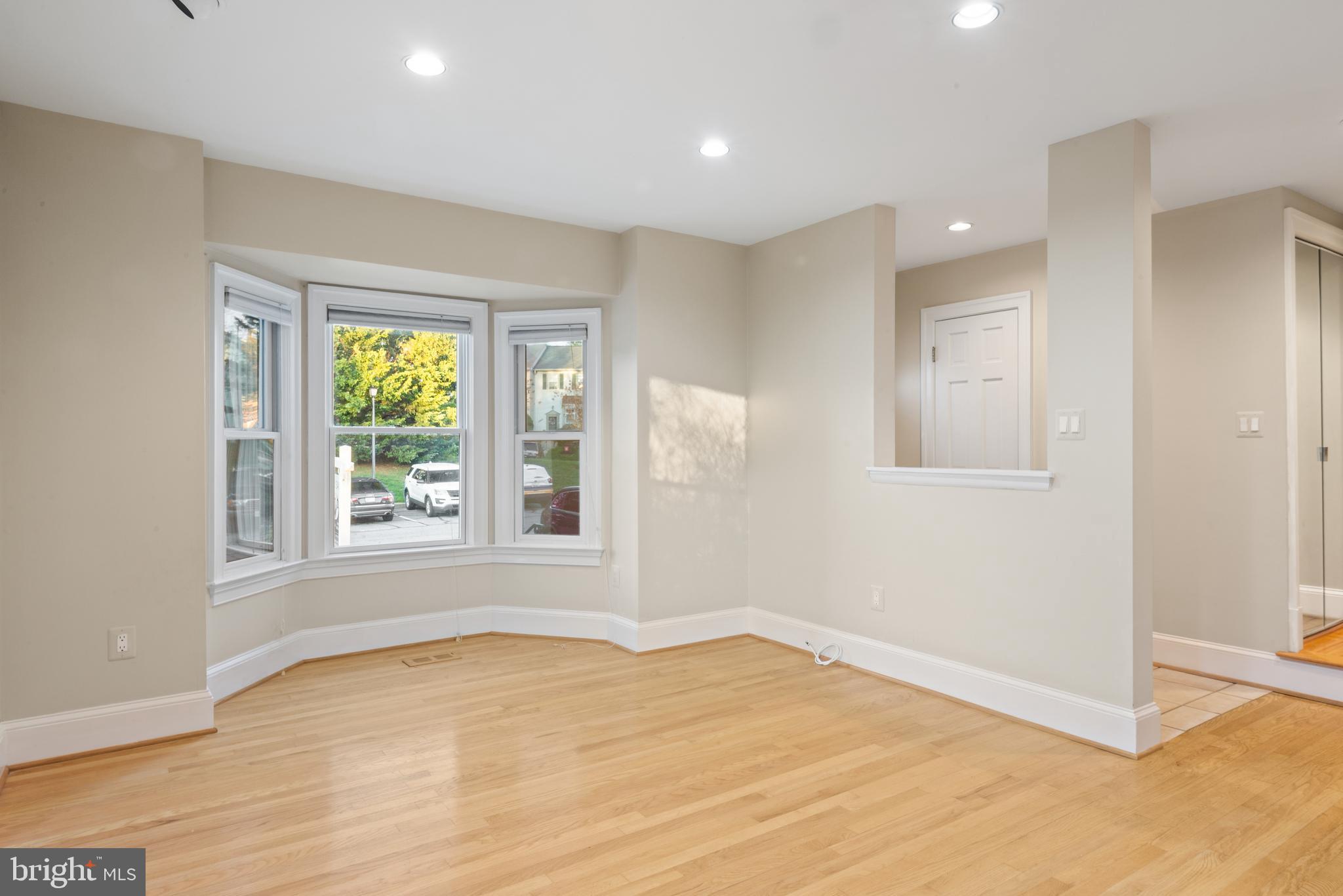 ORCHARD PLACE - Residential