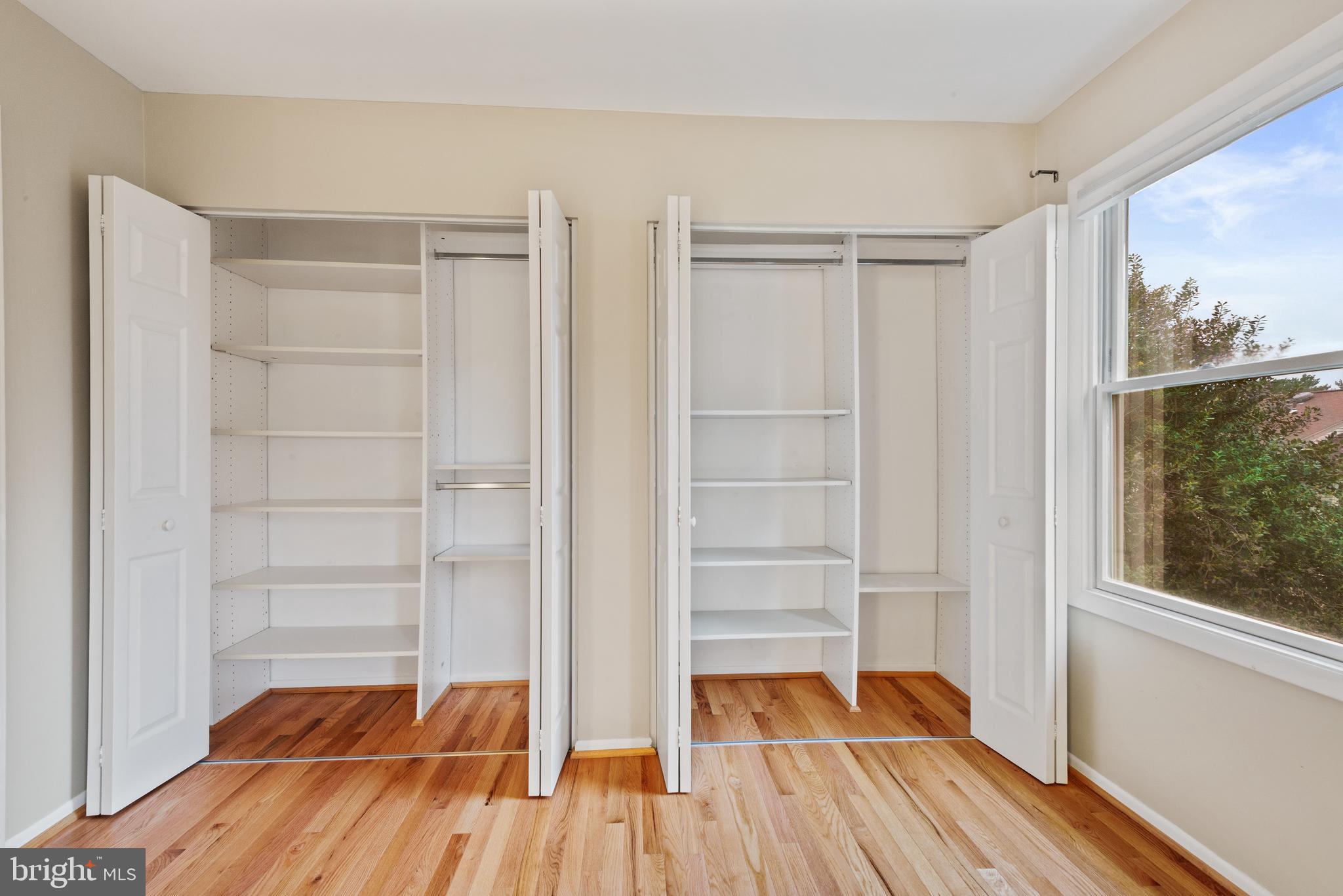 ORCHARD PLACE - Residential