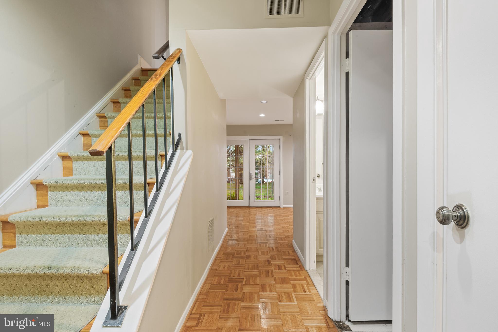 ORCHARD PLACE - Residential