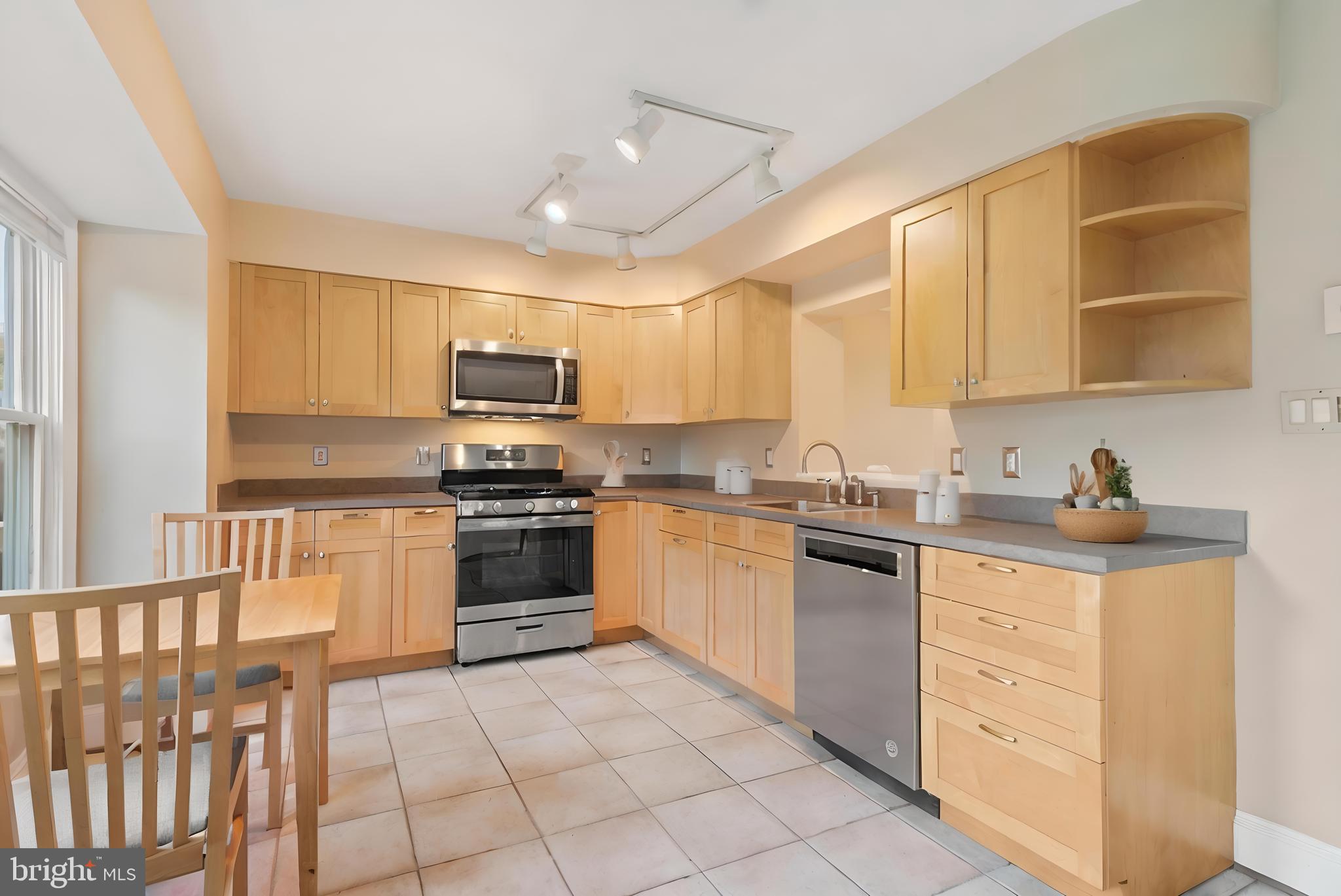 ORCHARD PLACE - Residential