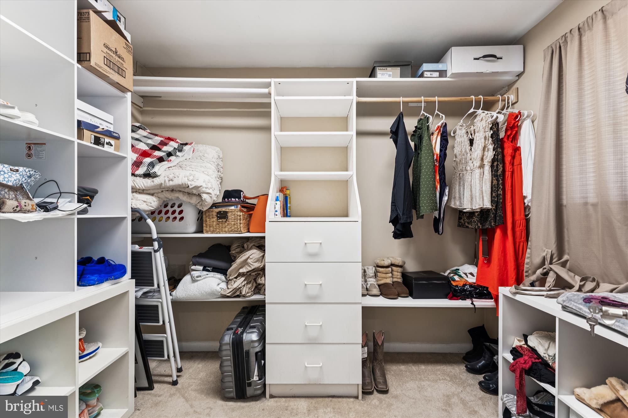 TOWER GARDENS - Residential