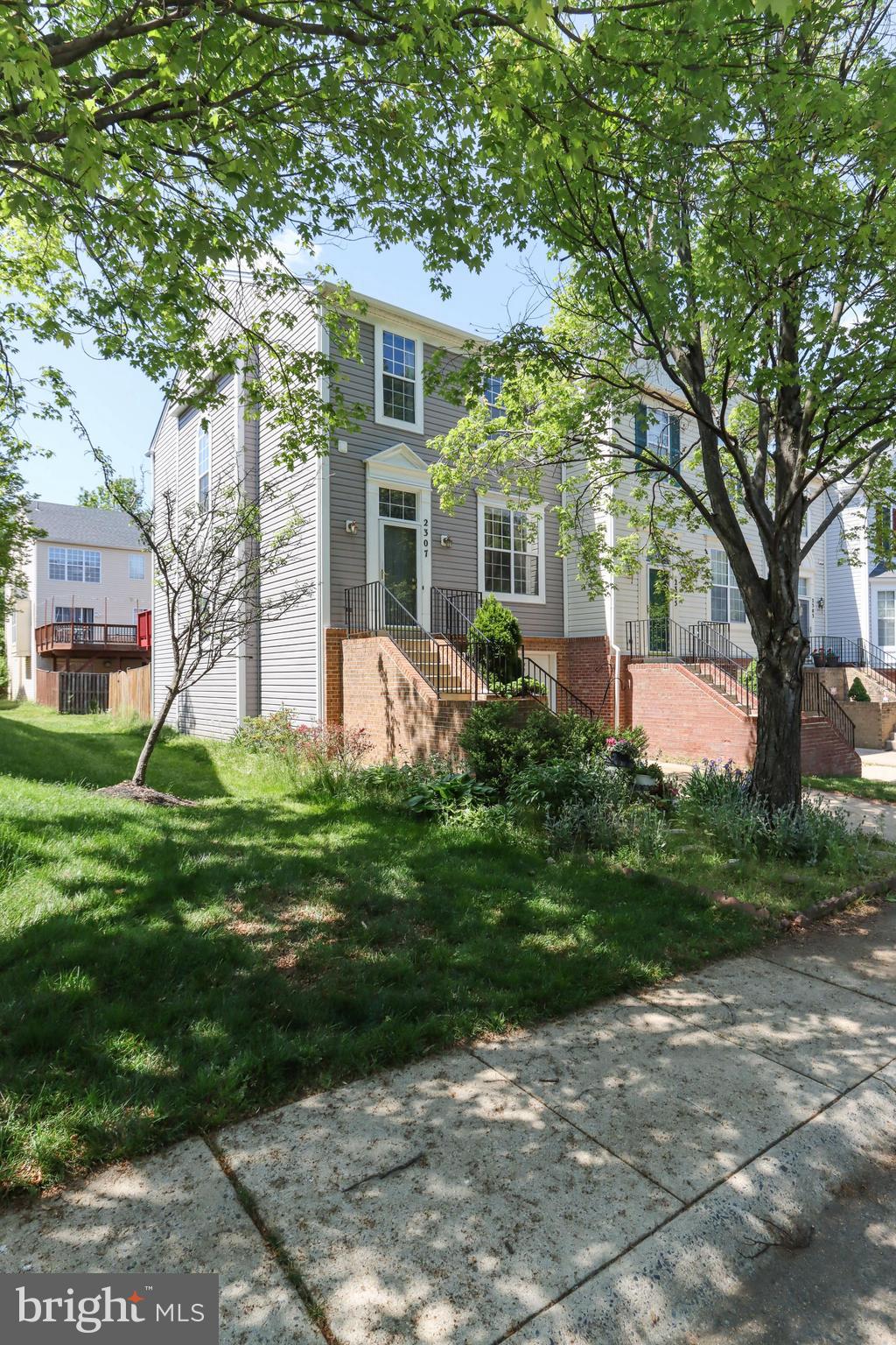 2307 MASSANUTTEN DRIVE