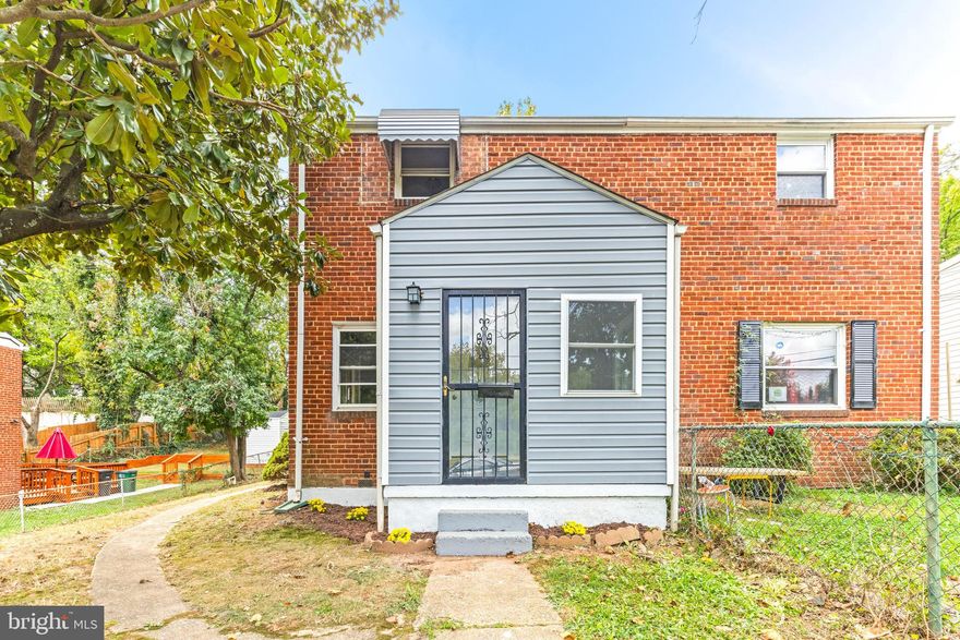 This charming 3-bedroom, 1-bathroom home has been fully renovated and is ready to impress. Nestled in a serene setting, it offers a bright and airy living space with modern updates throughout. The kitchen features brand-new stainless steel appliances, perfect for the home chef. Enjoy the peace and tranquility of a large fenced yard that backs up to a picturesque wooded area, providing privacy and a natural retreat right in your backyard. With its inviting atmosphere and thoughtful updates, this home is a rare find. Don’t miss out on the opportunity to make this your new home!