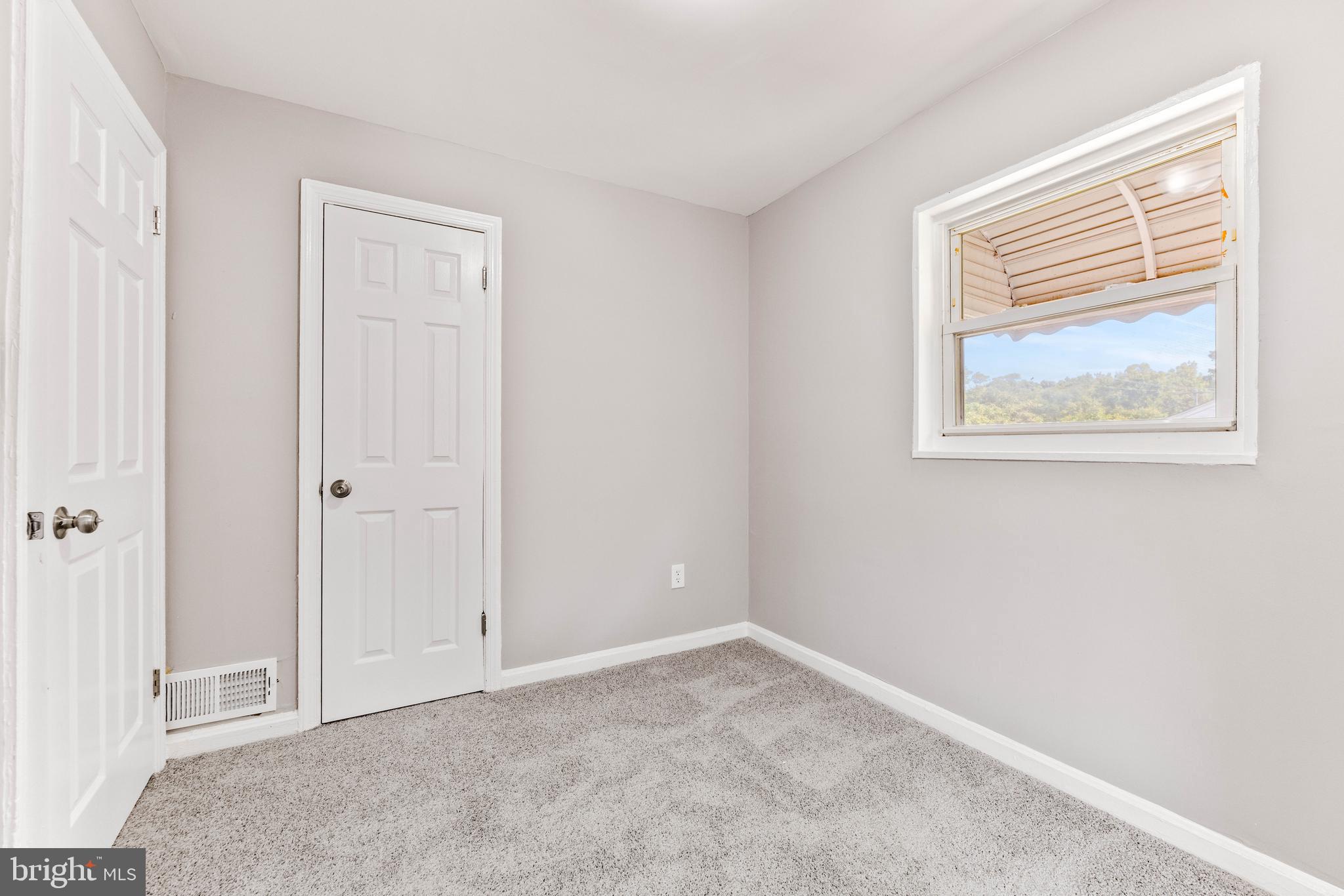 GREGORY FARMS - Residential